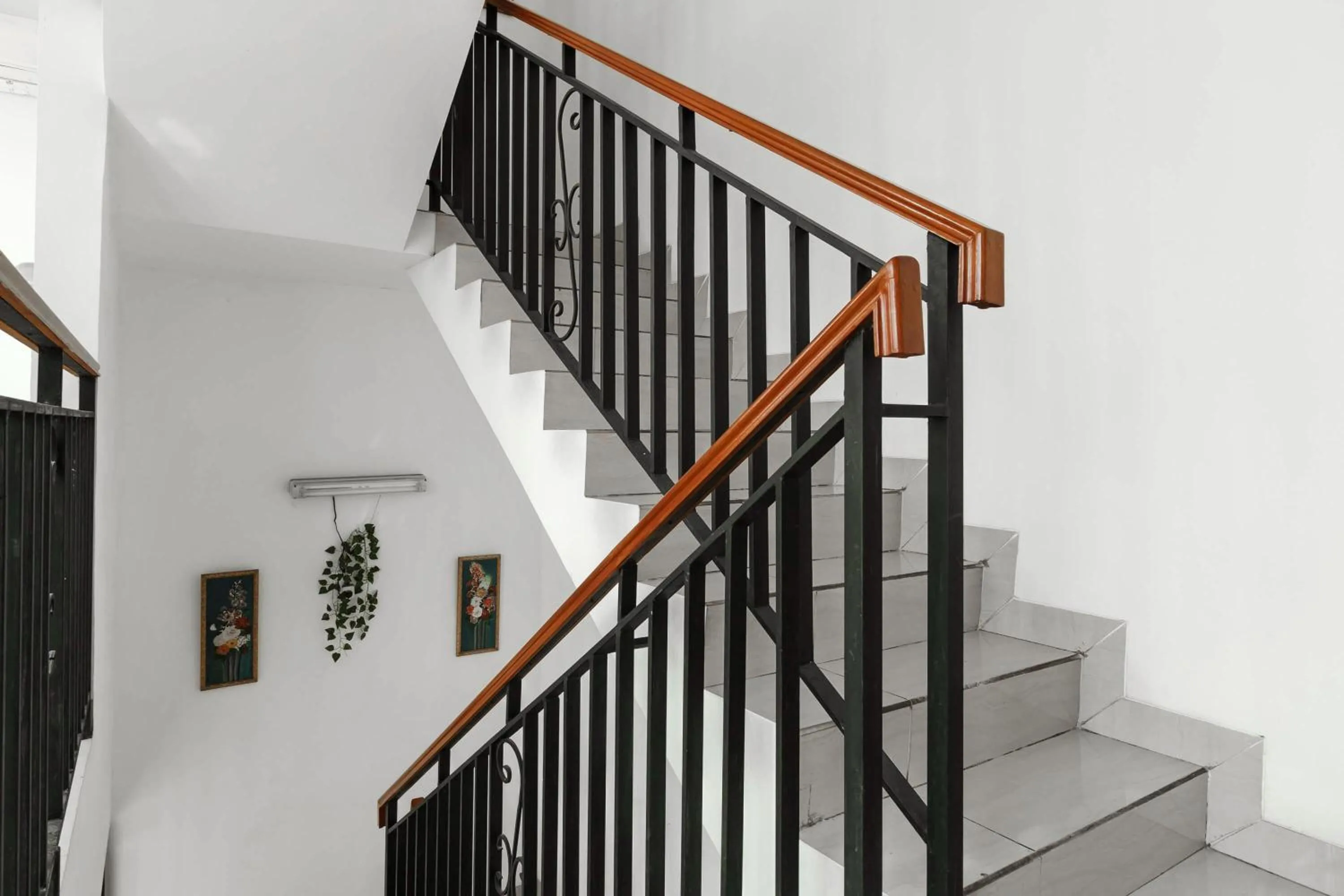 Property building in RedDoorz Syariah Plus near Pancoran 2