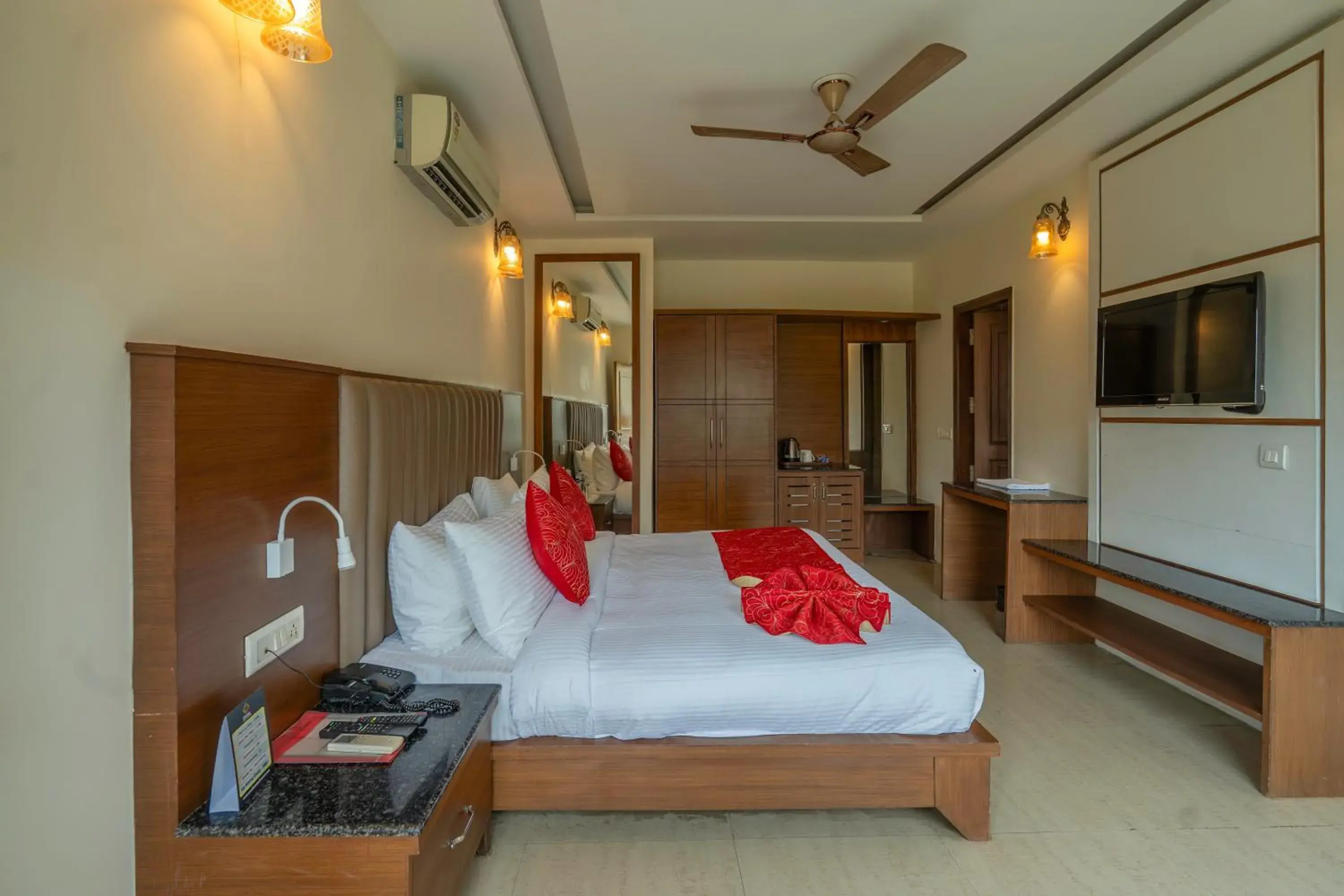 Bed in Excel Hotels and Resorts Bhimtal Bed in Excel Hotels and Resorts Bhimtal