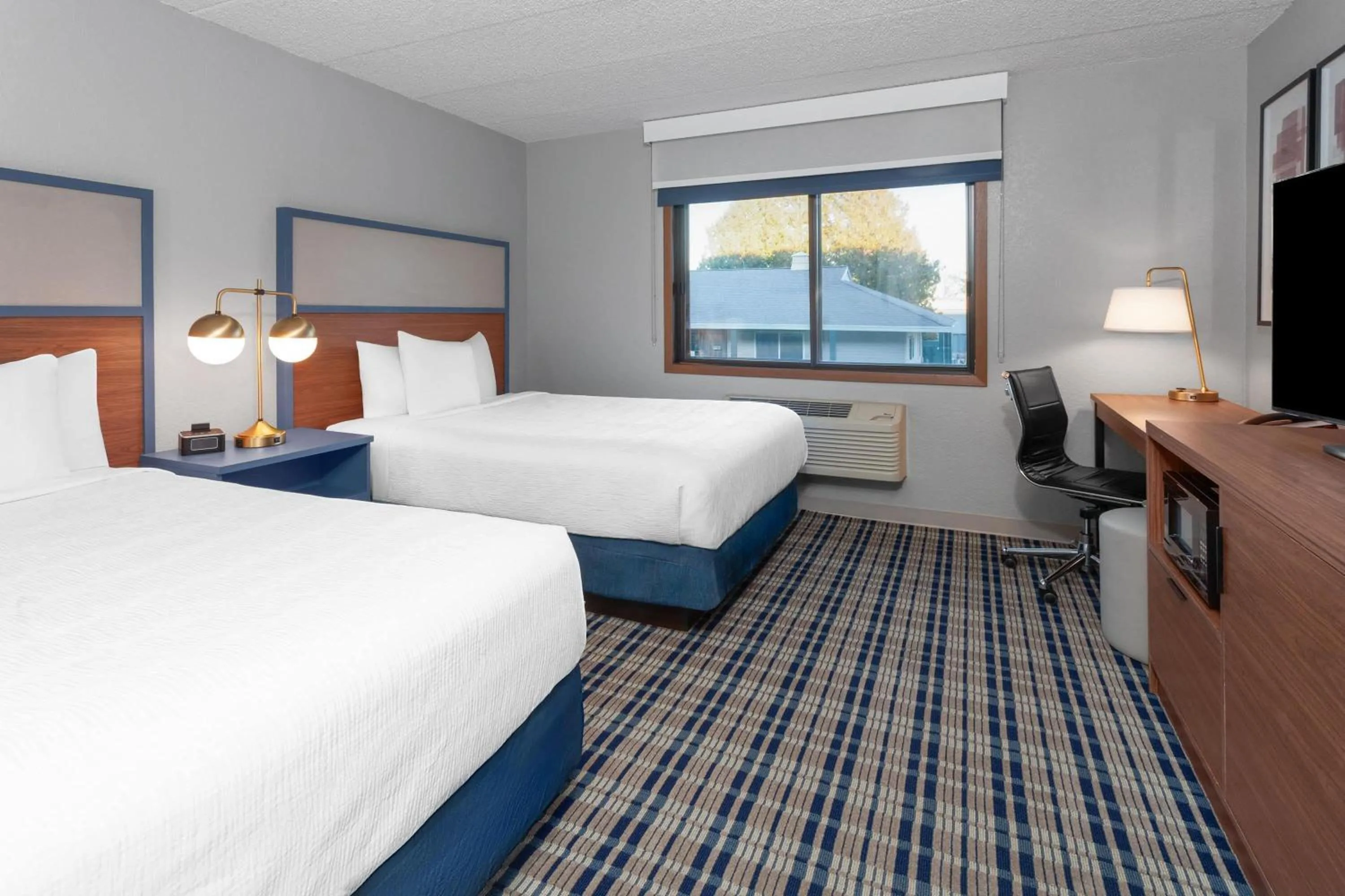 Photo of the whole room, Bed in AmericInn by Wyndham Plymouth