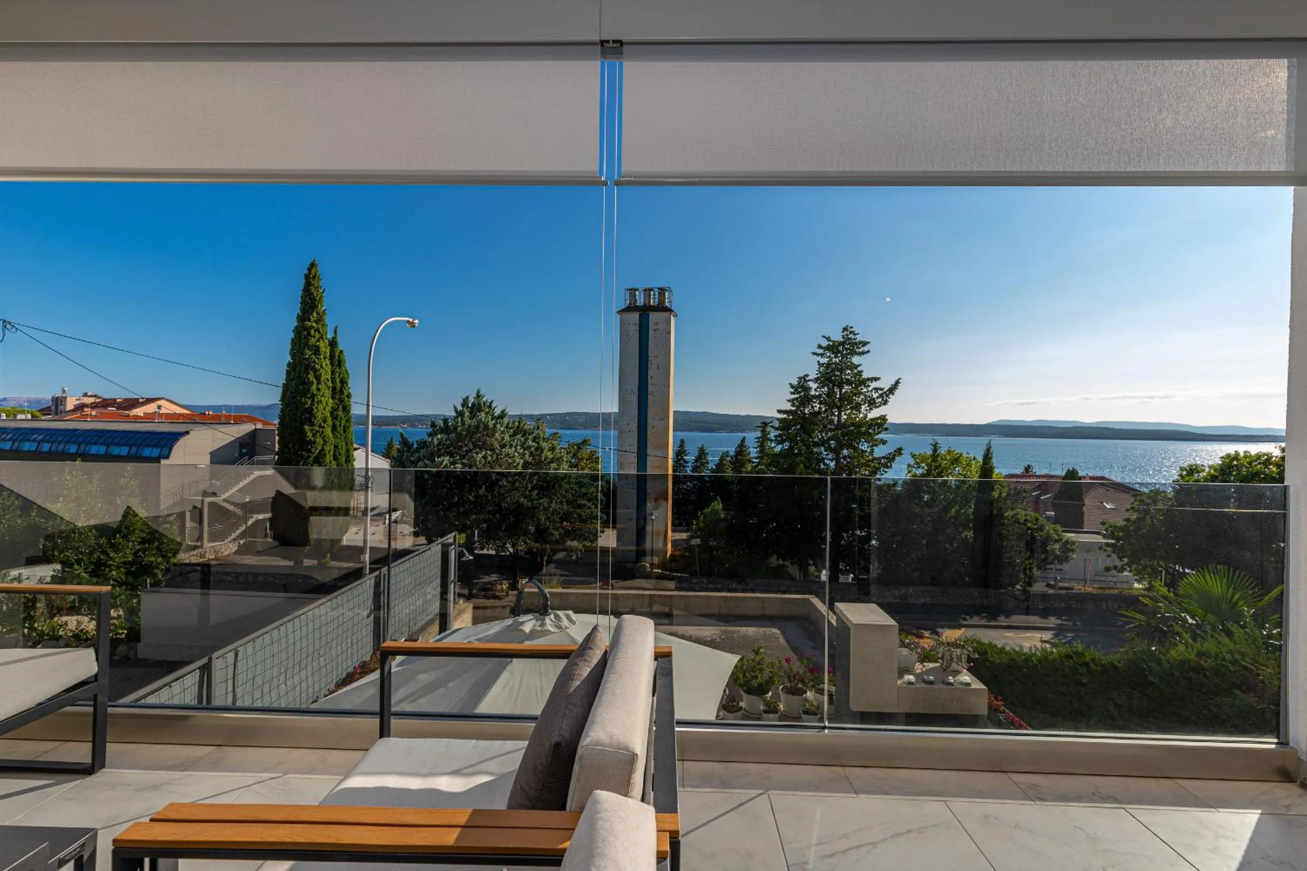 Day in Apartment Rippl II