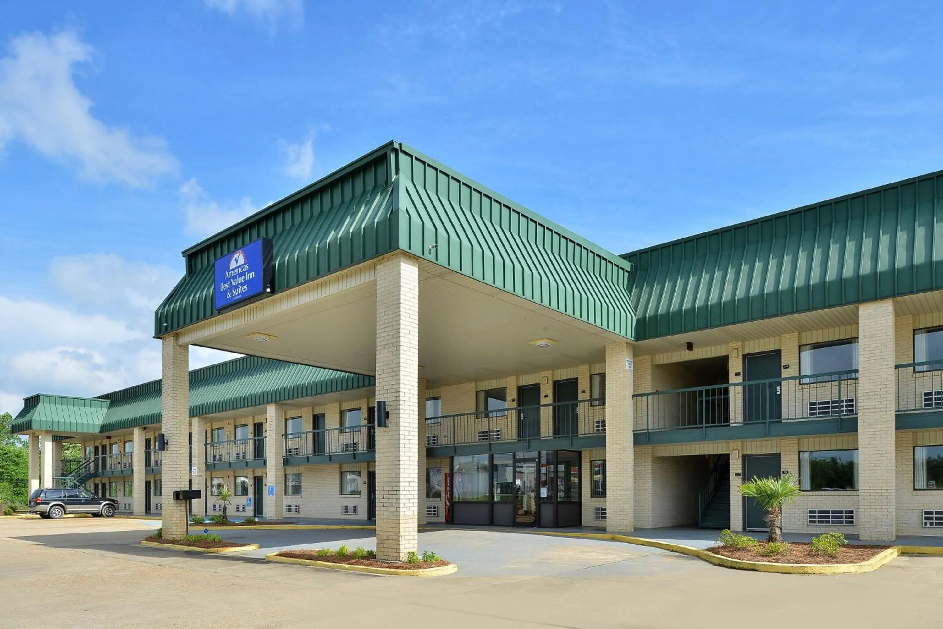 Property building in Americas Best Value Inn Winona