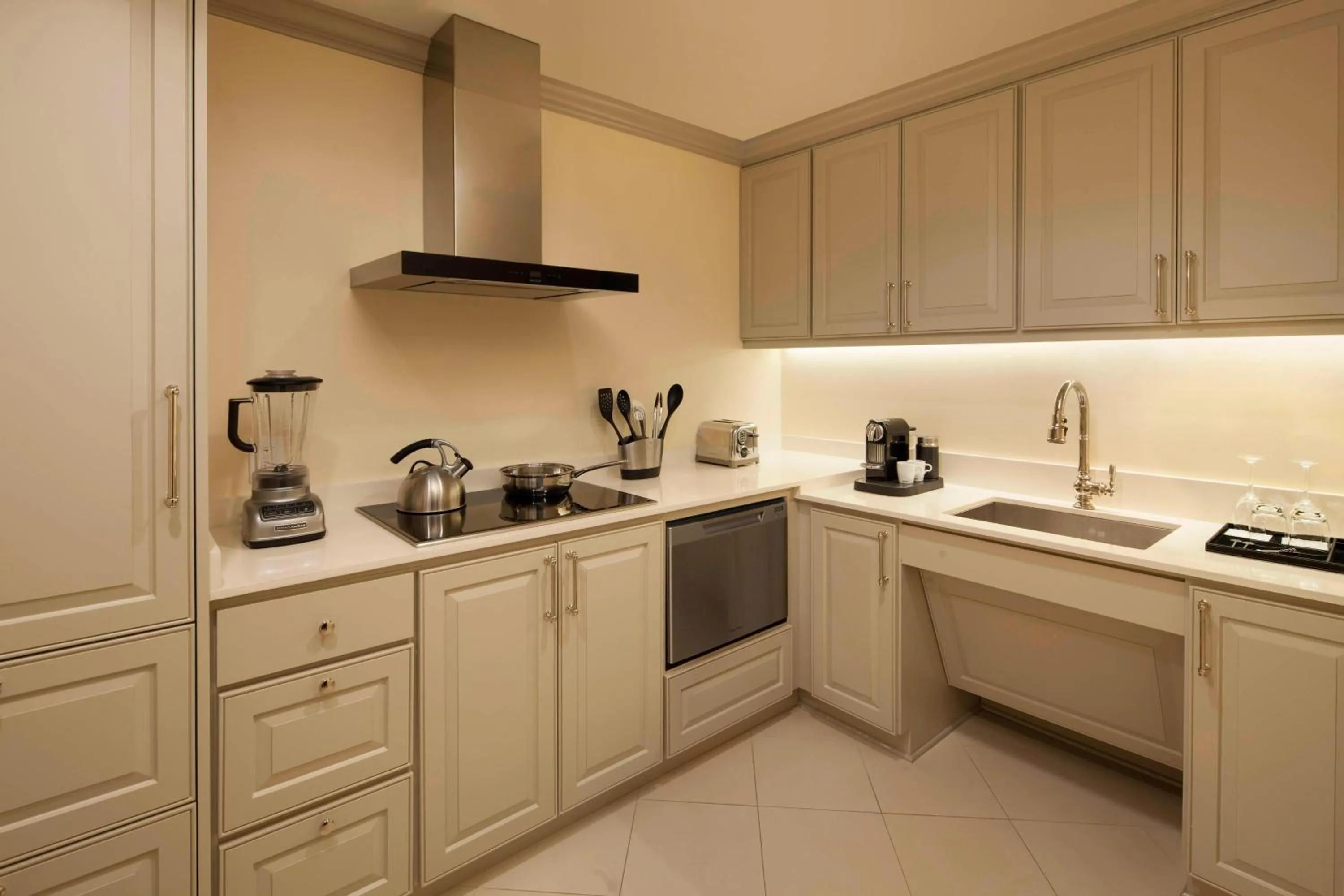 Kitchen or kitchenette in The St. Regis Atlanta