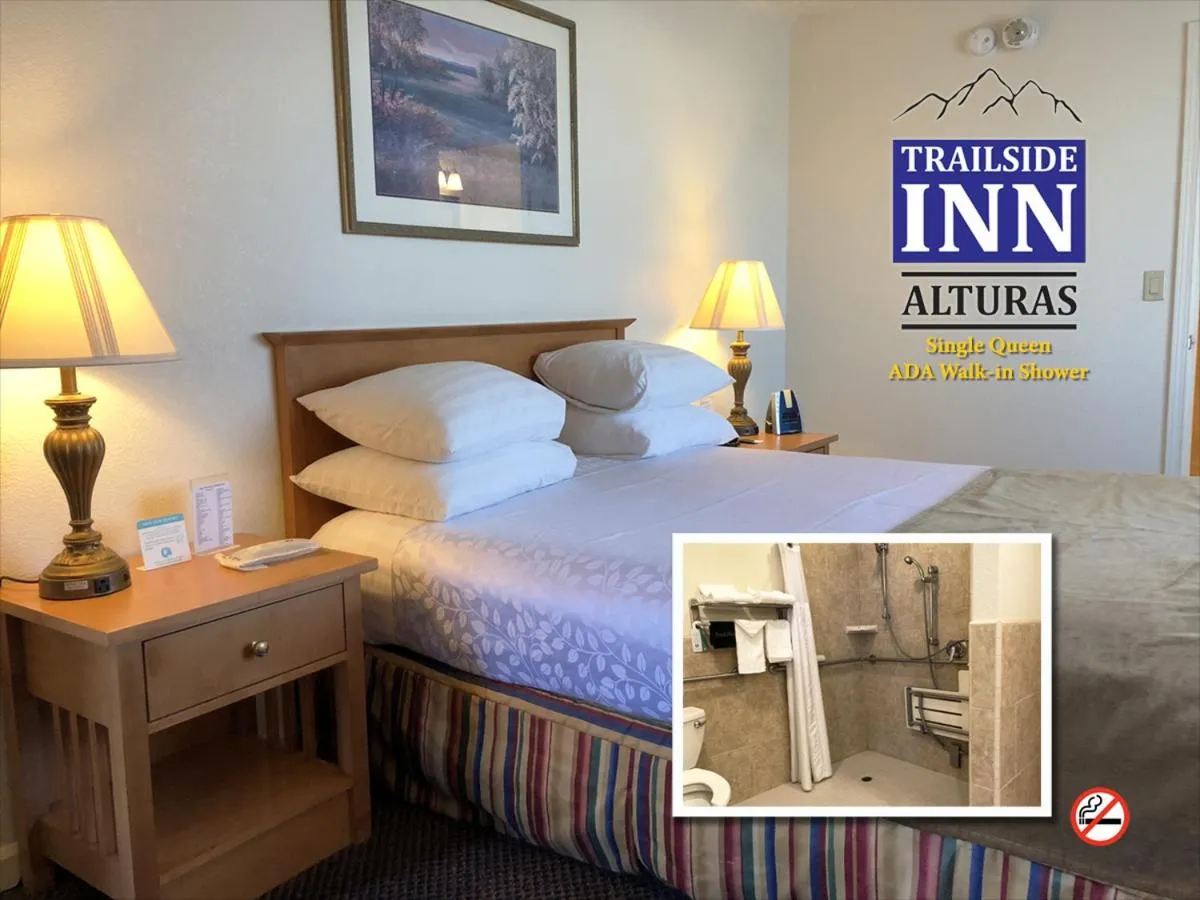 Bed in Trailside Inn