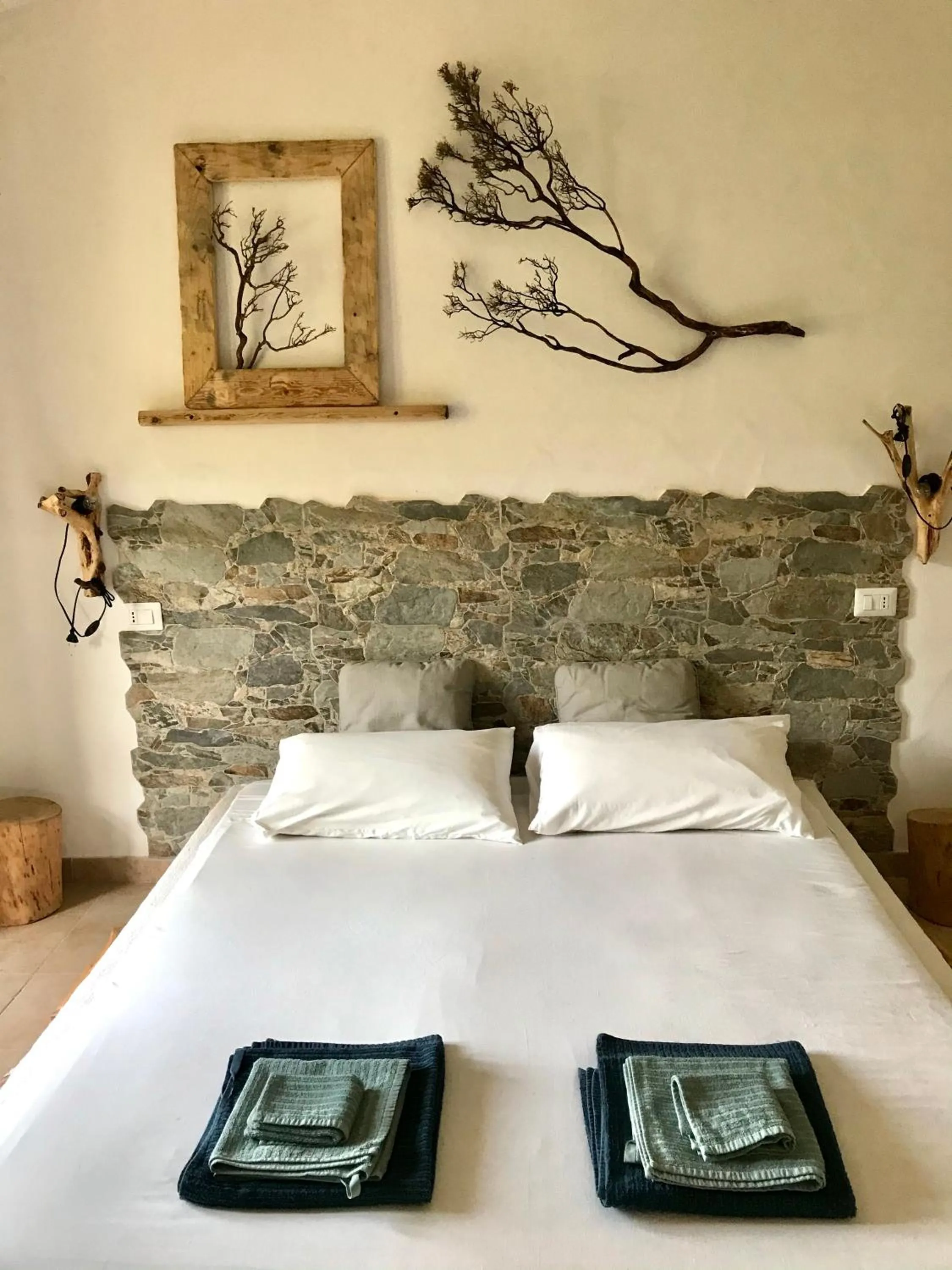 Bed in I Ginepri