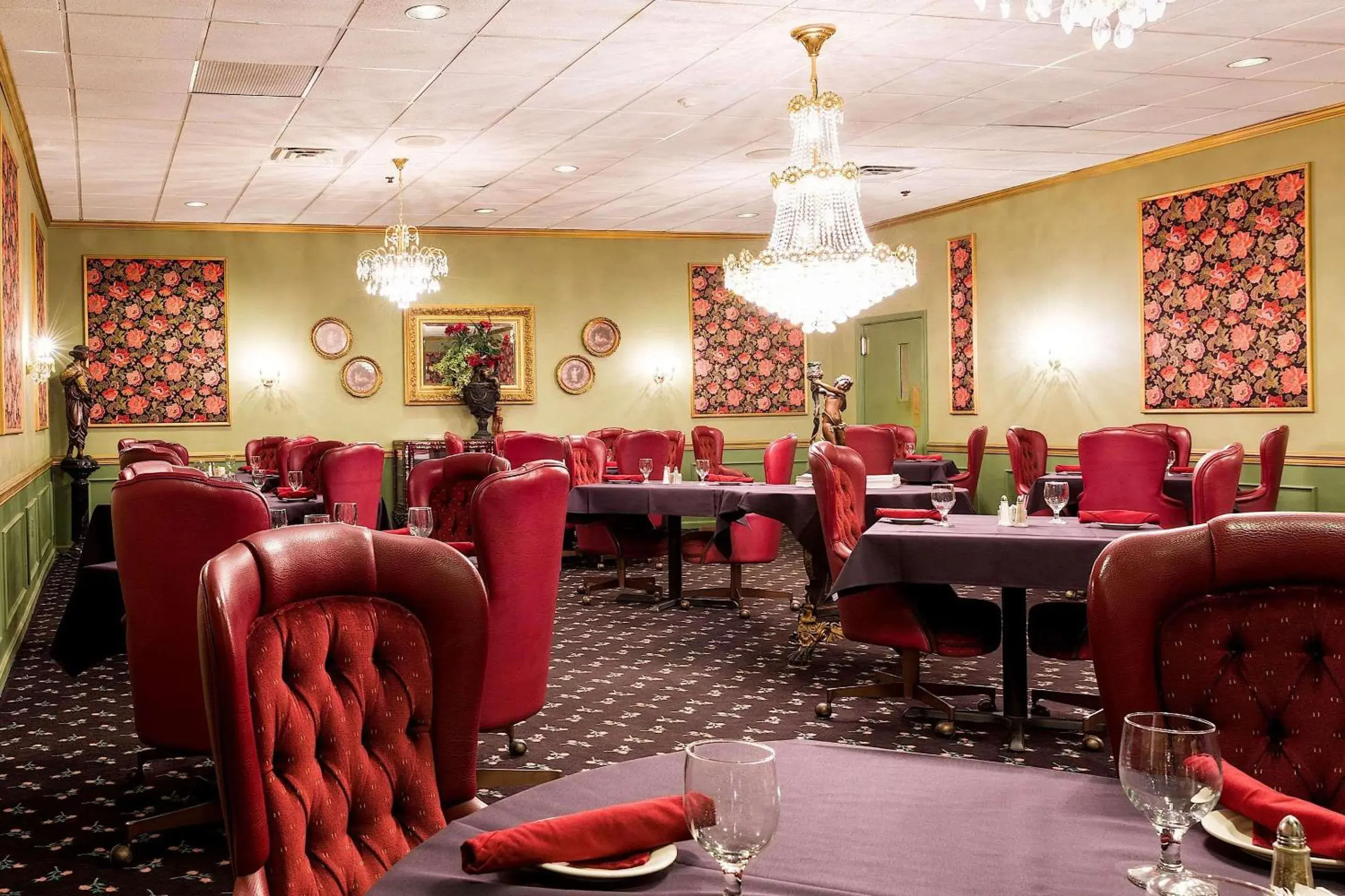Restaurant/places to eat in Park Inn By Radisson Sharon Restaurant/places to eat in Park Inn By Radisson Sharon