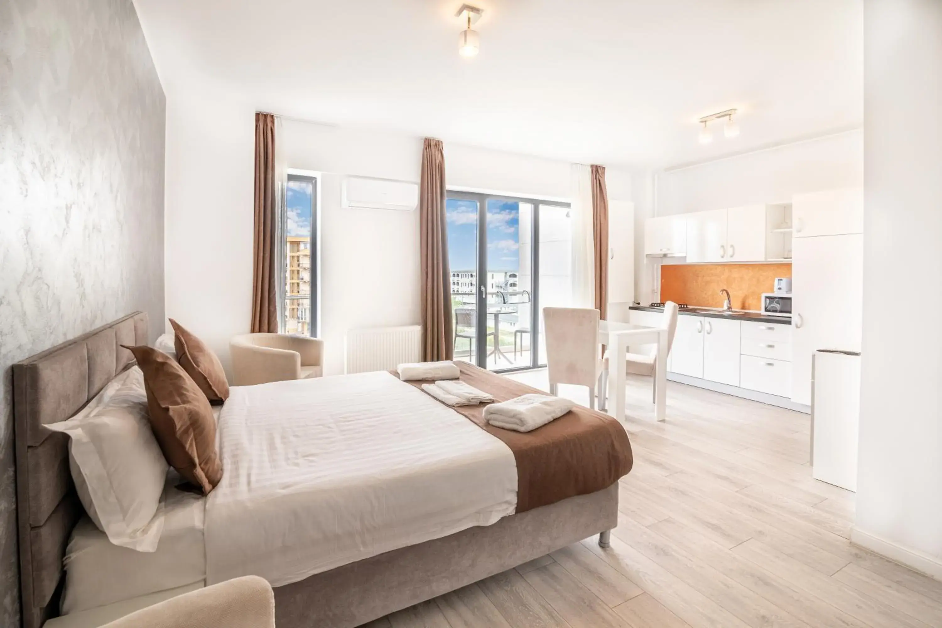 Bed in Miramare Residence Aparthotel Bed in Miramare Residence Aparthotel