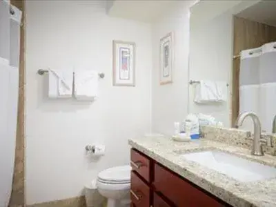 Bathroom in Lae Nani Resort Kauai By Outrigger