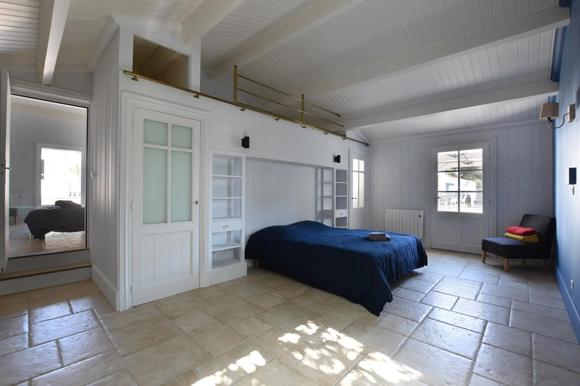 Bed in Villa Mer 4 Etoiles - 90 M de la mer Sea and Mountain Pleasure