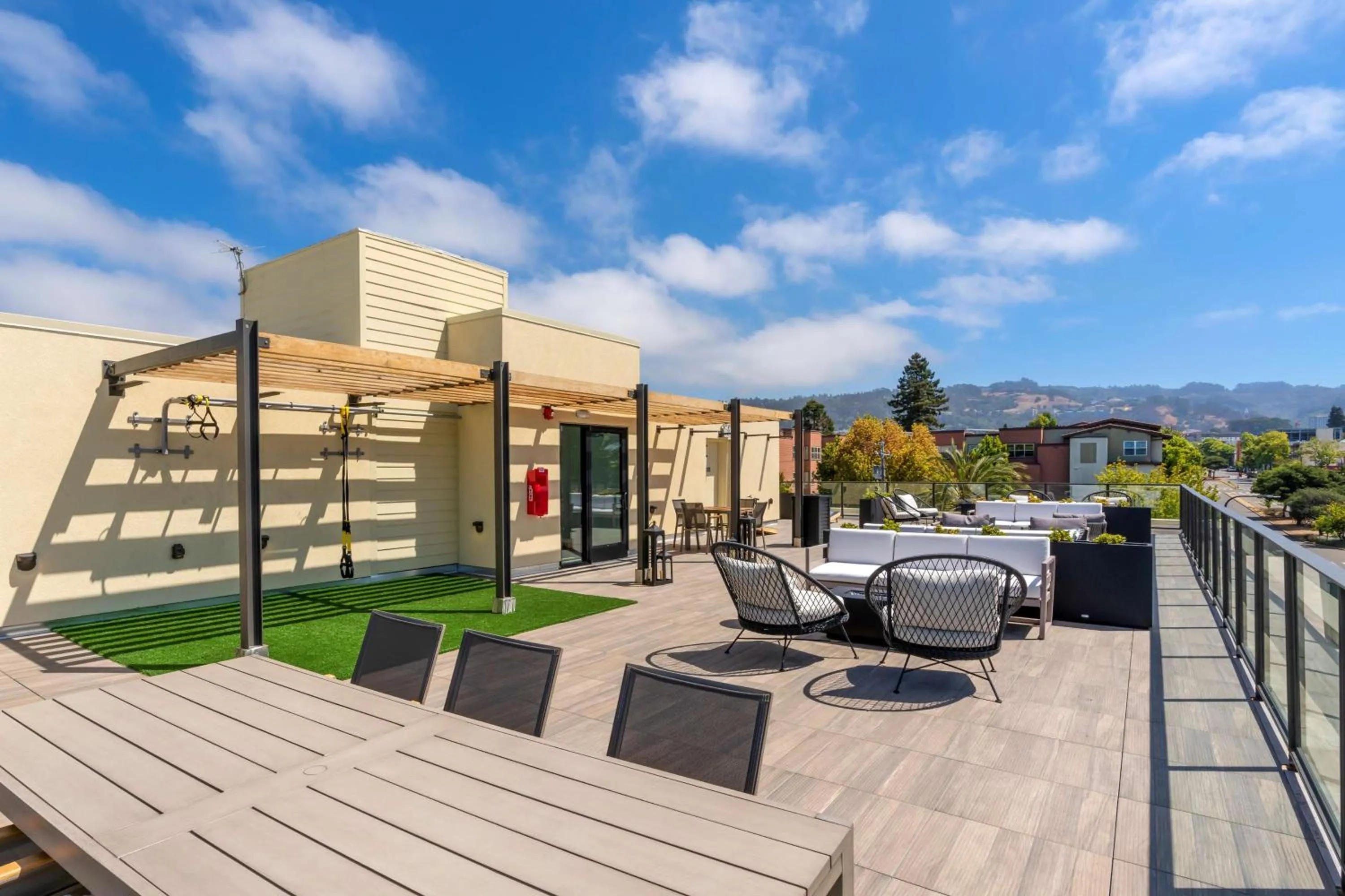 Lounge or bar in Aiden by Best Western Berkeley