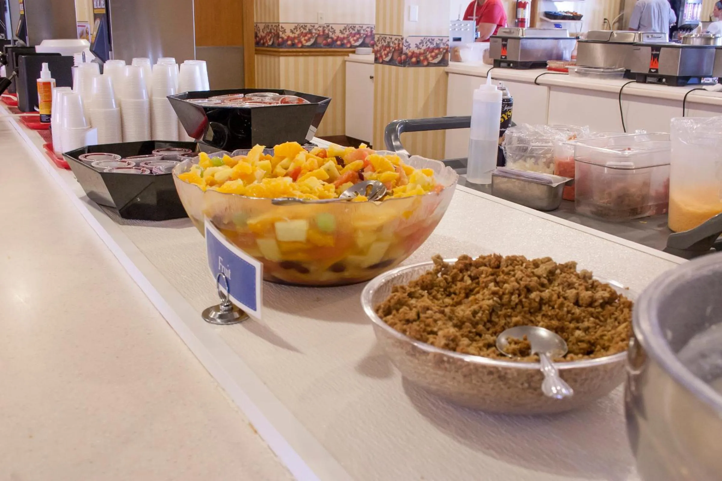 Breakfast in Blue Gate Garden Inn