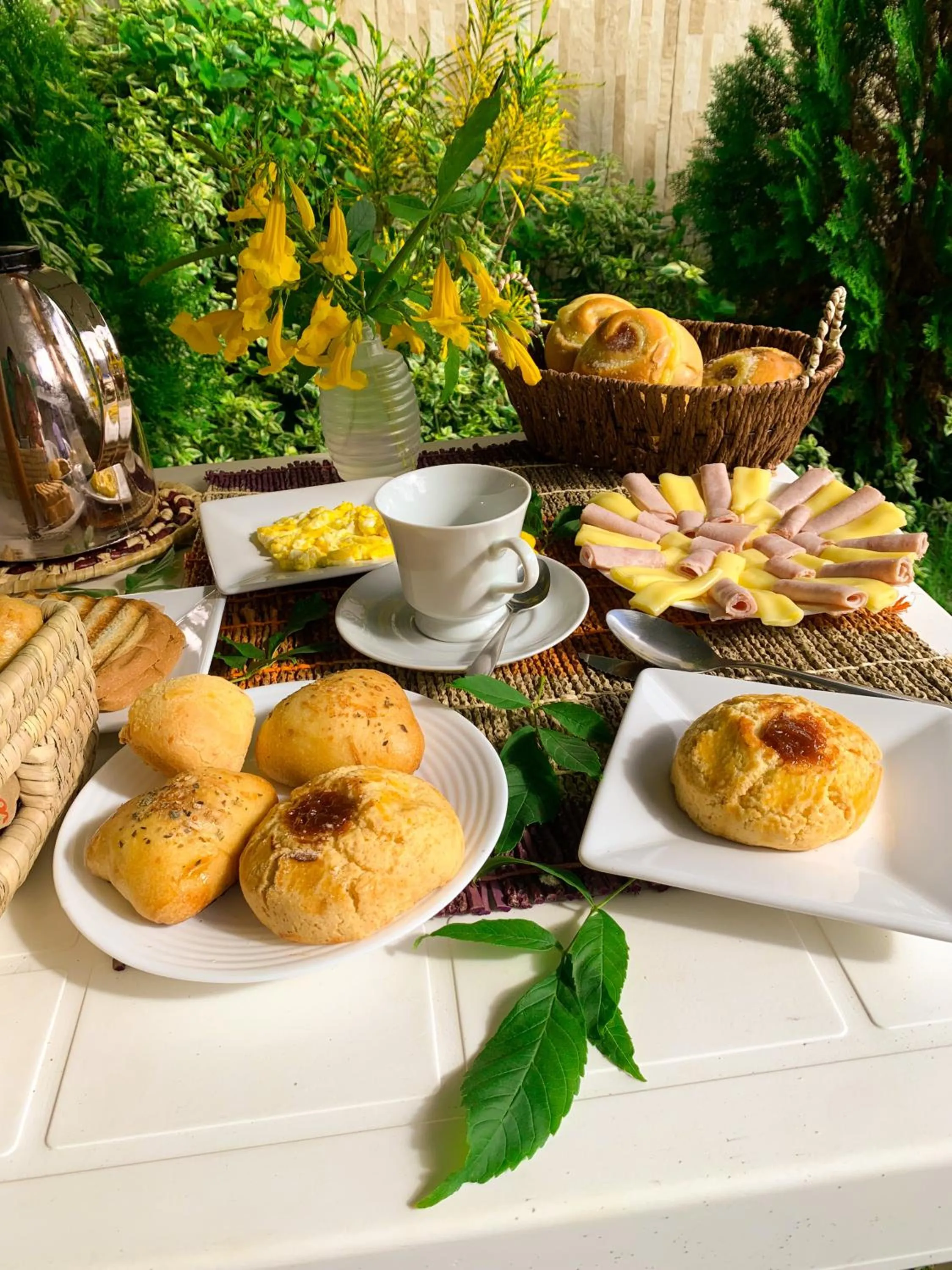 Buffet breakfast in Pousada Barreirinhas House