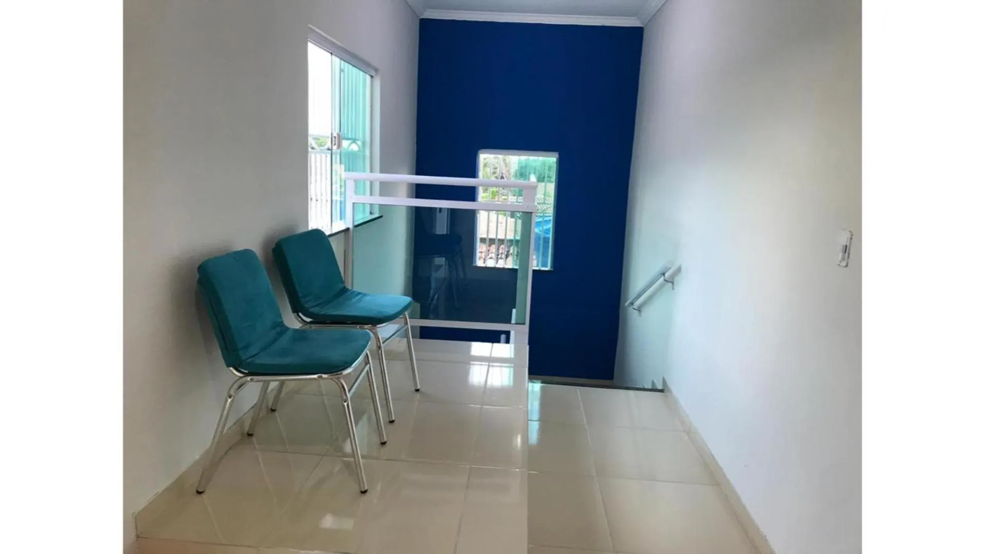 Communal lounge/ TV room in Pousada Barreirinhas House