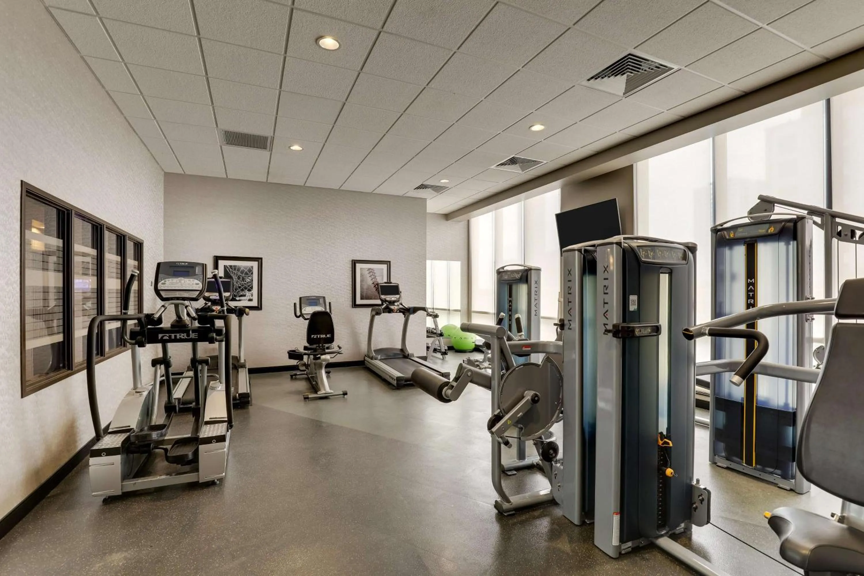 Fitness centre/facilities in Drury Plaza Hotel New Orleans