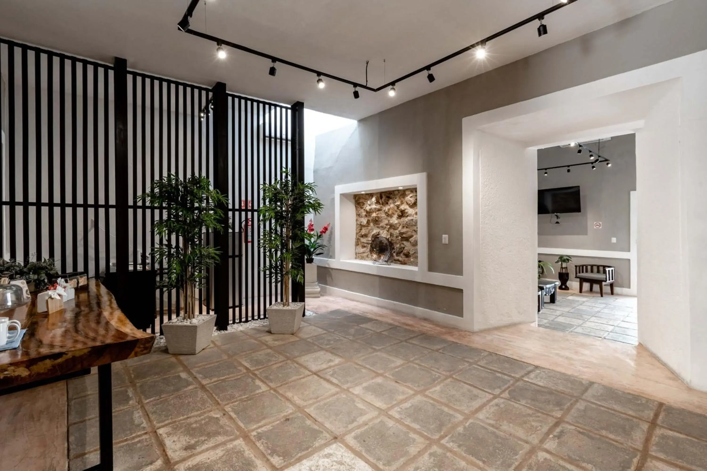 Lobby or reception in Hotel Colonial Zaci by GuruHotel Lobby or reception in Hotel Colonial Zaci by GuruHotel