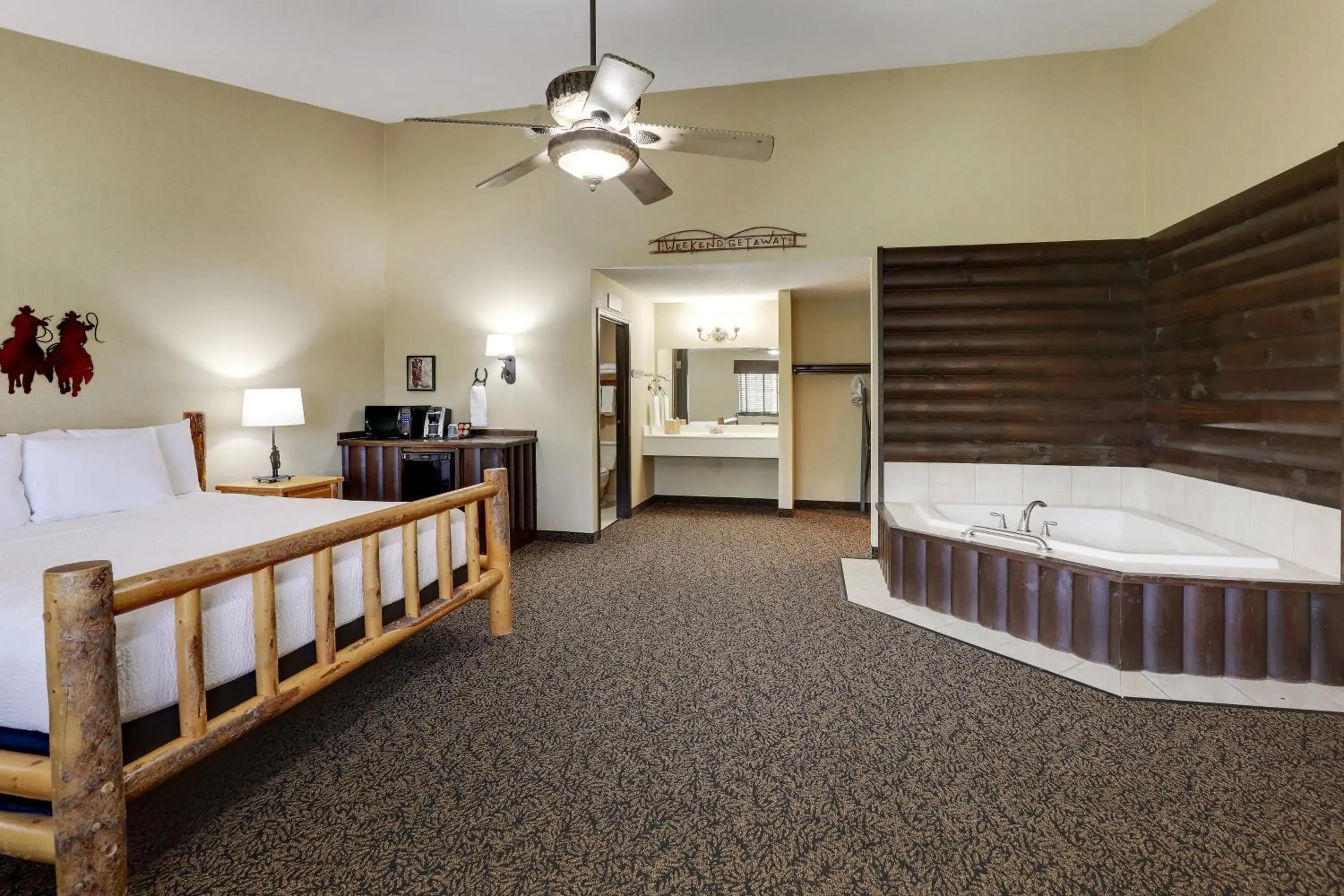 Bed in Stoney Creek Hotel La Crosse - Onalaska Bed in Stoney Creek Hotel La Crosse - Onalaska