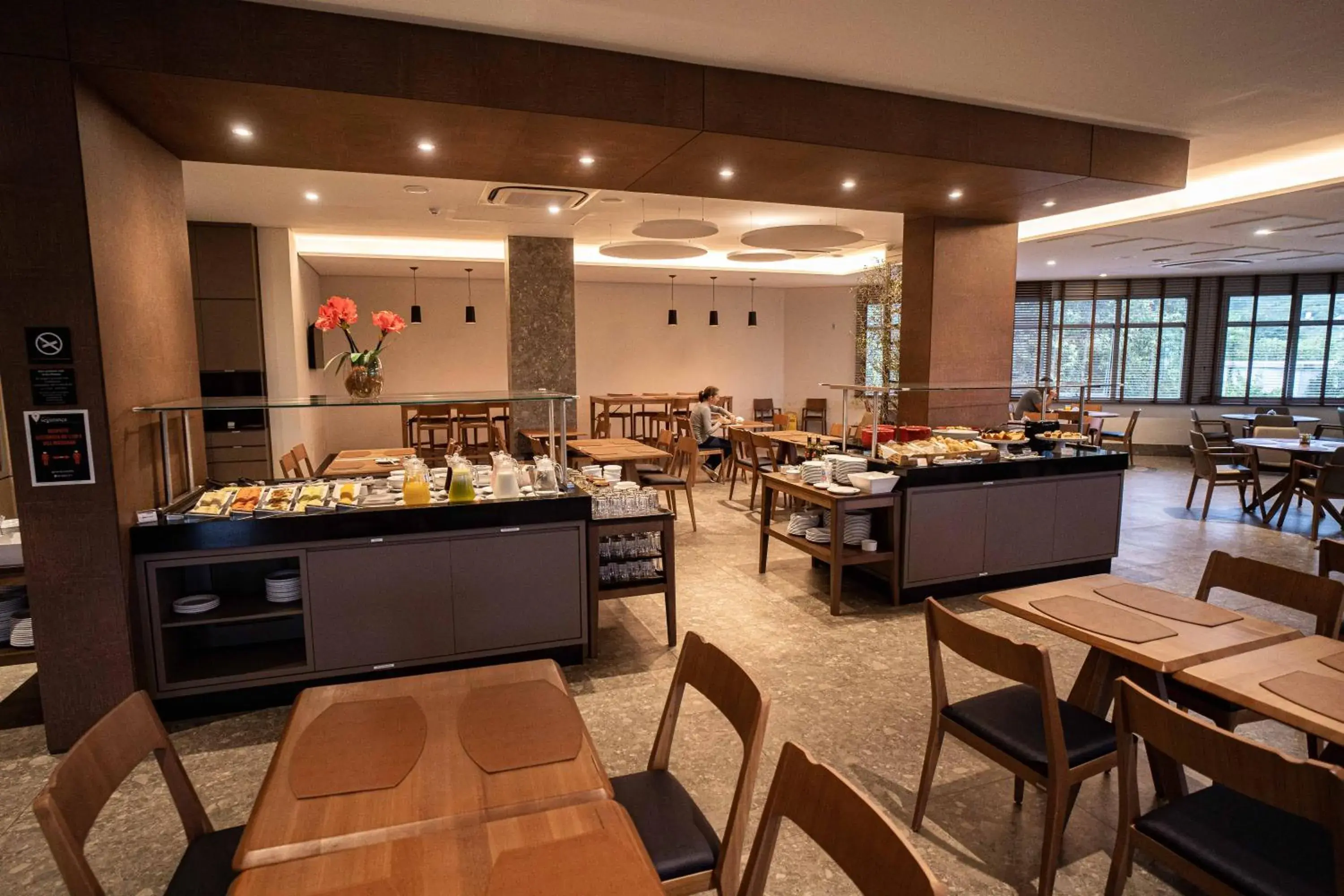 Restaurant/places to eat in Intercity Portofino Florianópolis Restaurant/places to eat in Intercity Portofino Florianópolis