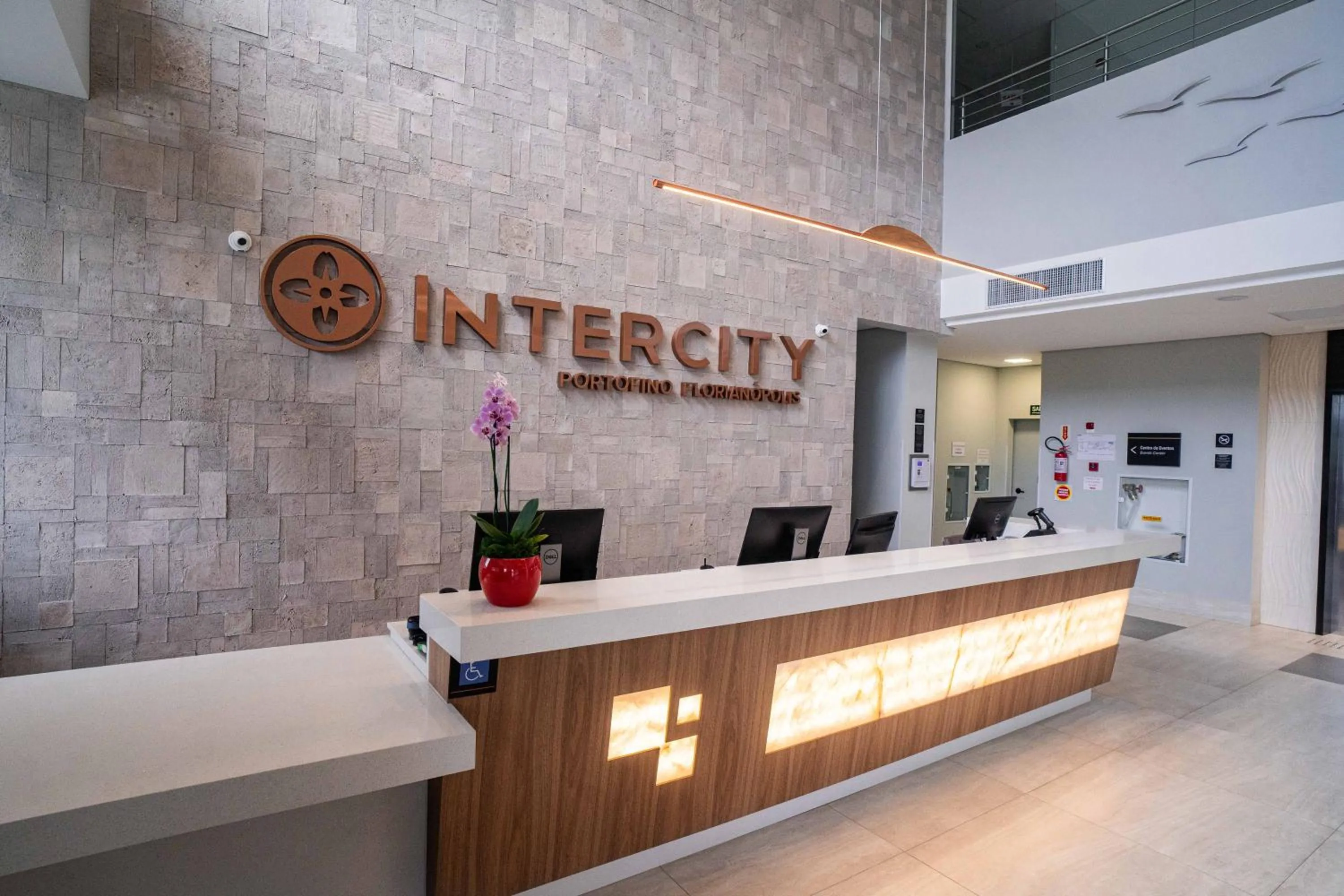 Lobby or reception in Intercity Portofino Florianópolis
