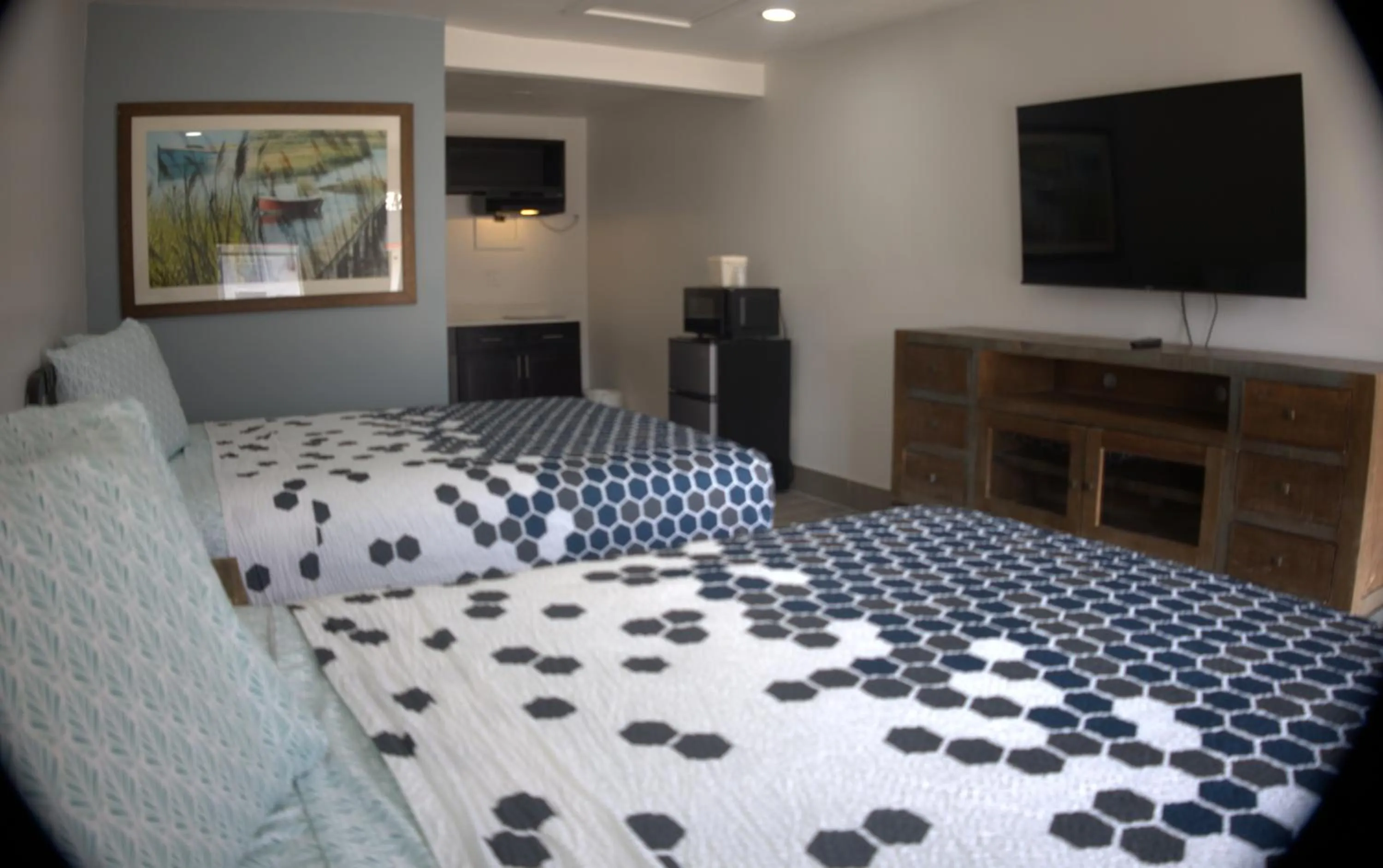 Photo of the whole room, Bed in Rodeway Inn