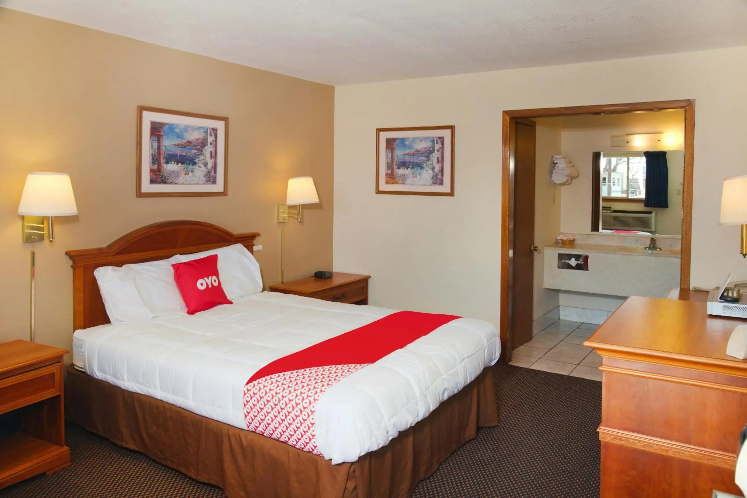 Queen Room in OYO Hotel Guymon OK US-54 Queen Room in OYO Hotel Guymon OK US-54