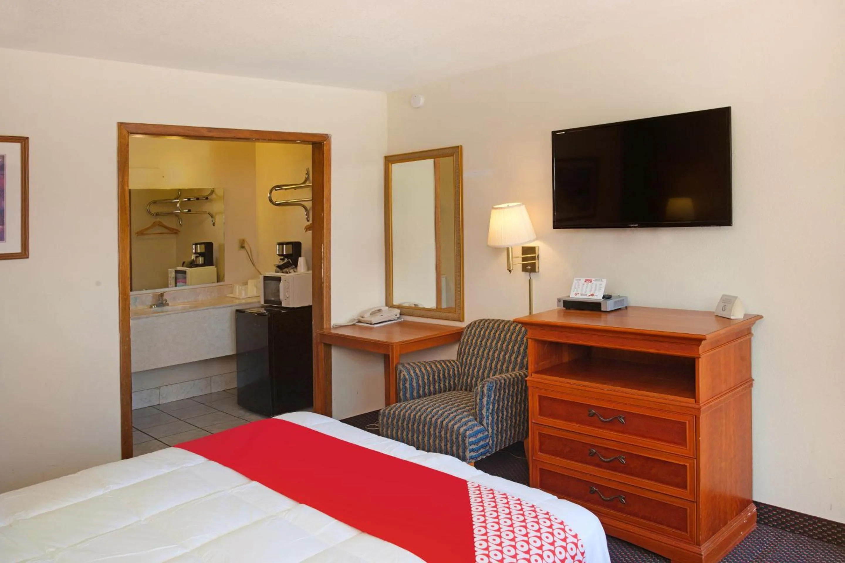 Bedroom, Bed in OYO Hotel Guymon OK US-54