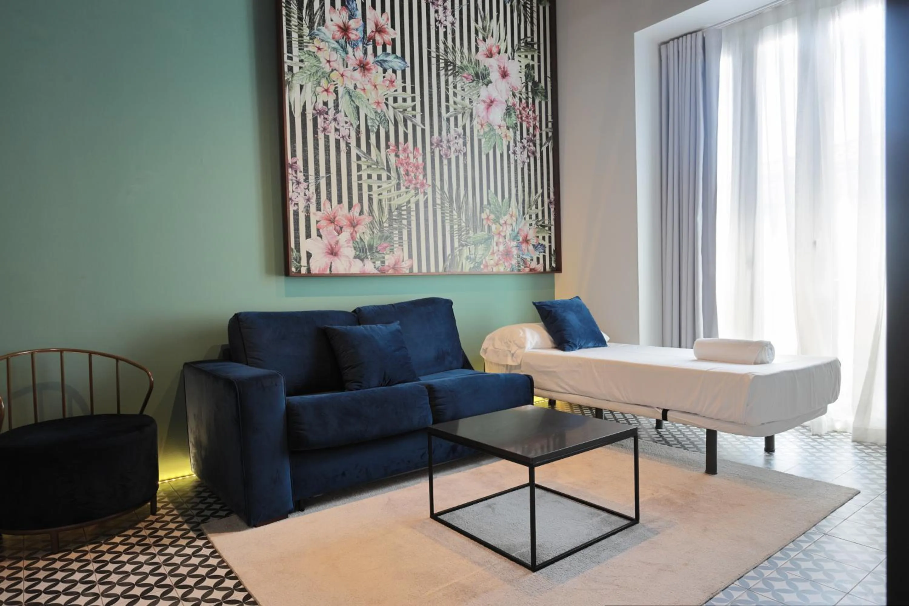 YOU & CO. Quart Boutique