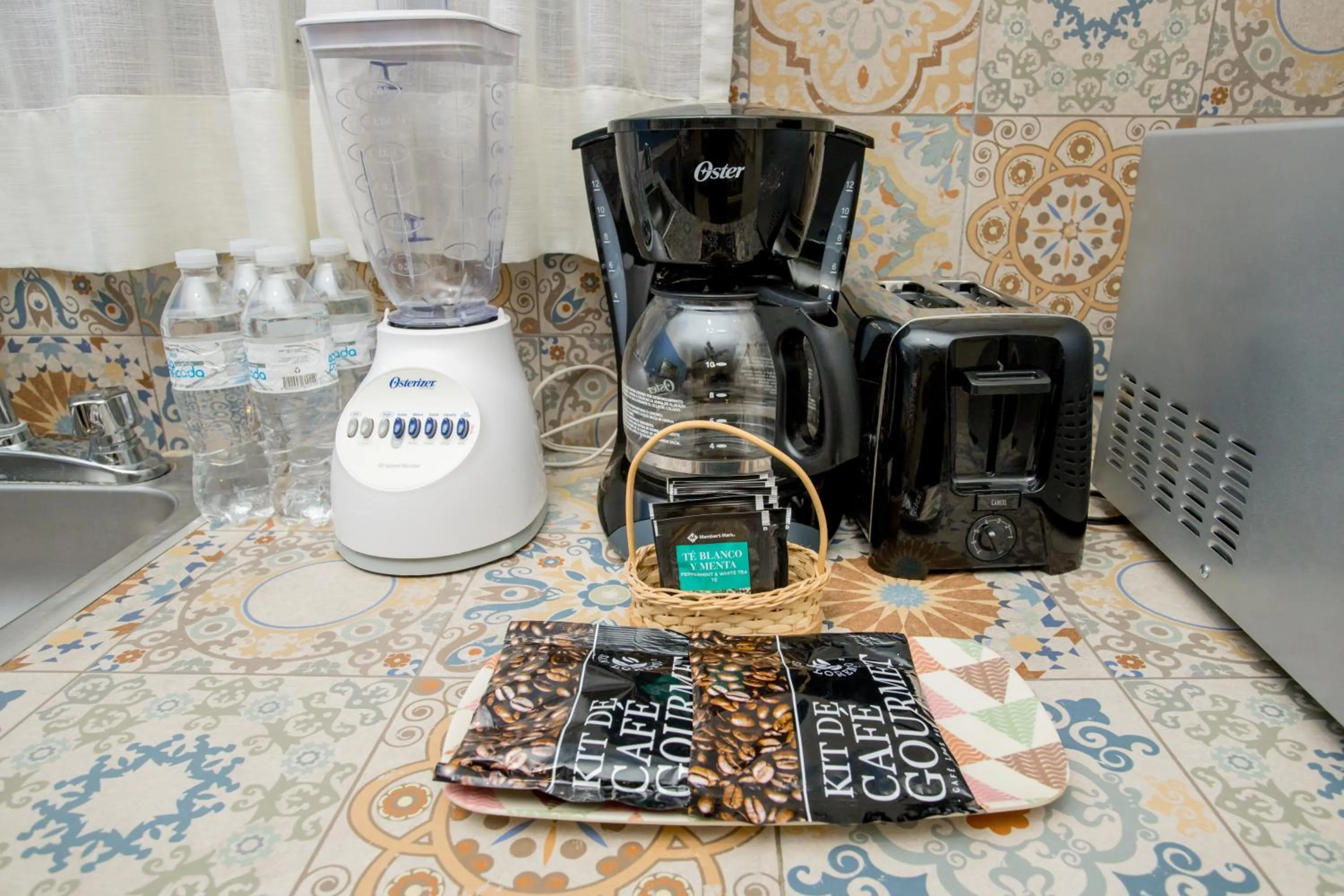 Coffee/tea facilities in ALDEA JO-YAH