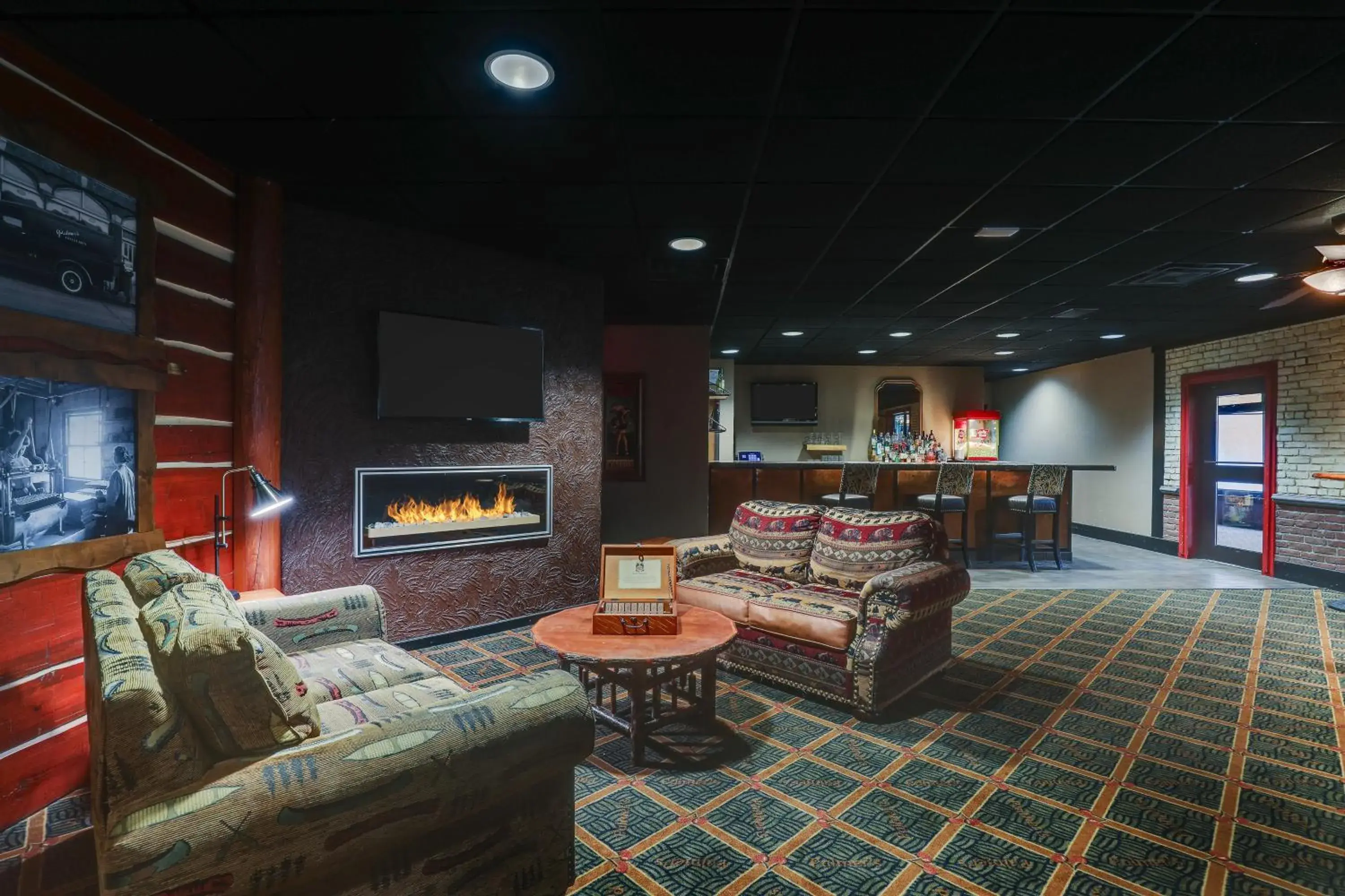 Lounge or bar in Stoney Creek Hotel Sioux City Lounge or bar in Stoney Creek Hotel Sioux City