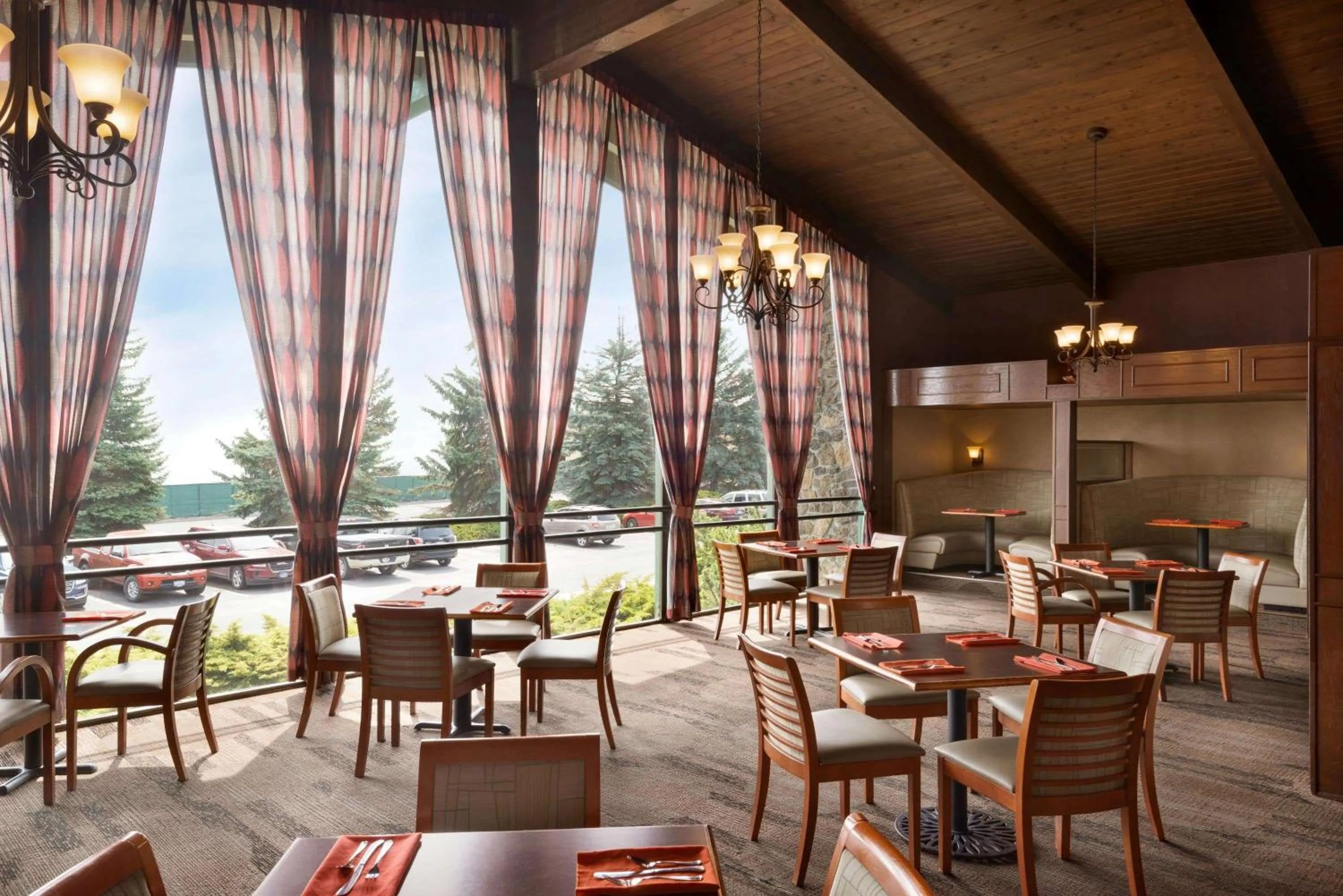 Restaurant/places to eat in Ramada by Wyndham Spokane Airport