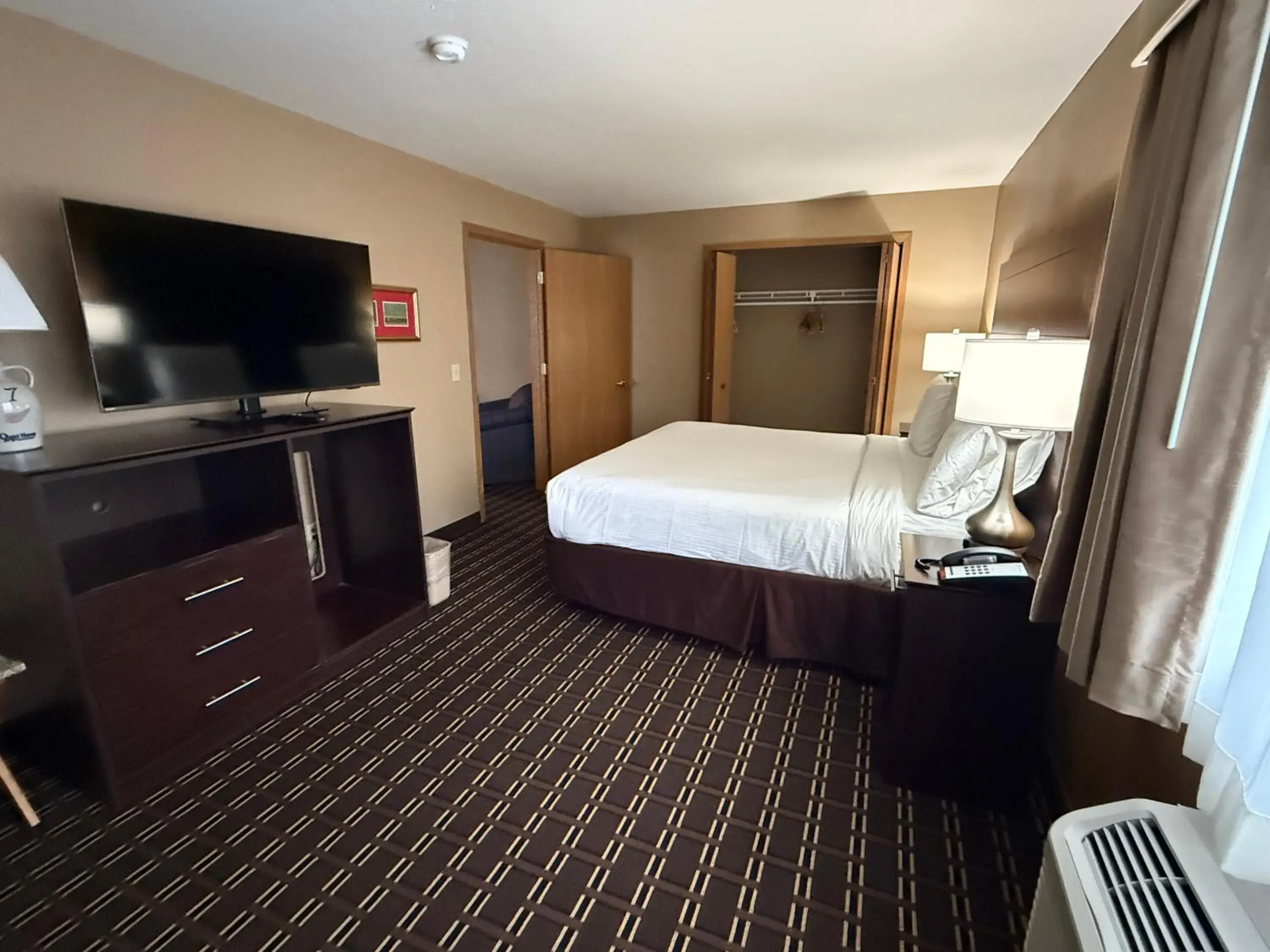 Bed in Best Western Dodgeville Inn & Suites Bed in Best Western Dodgeville Inn & Suites