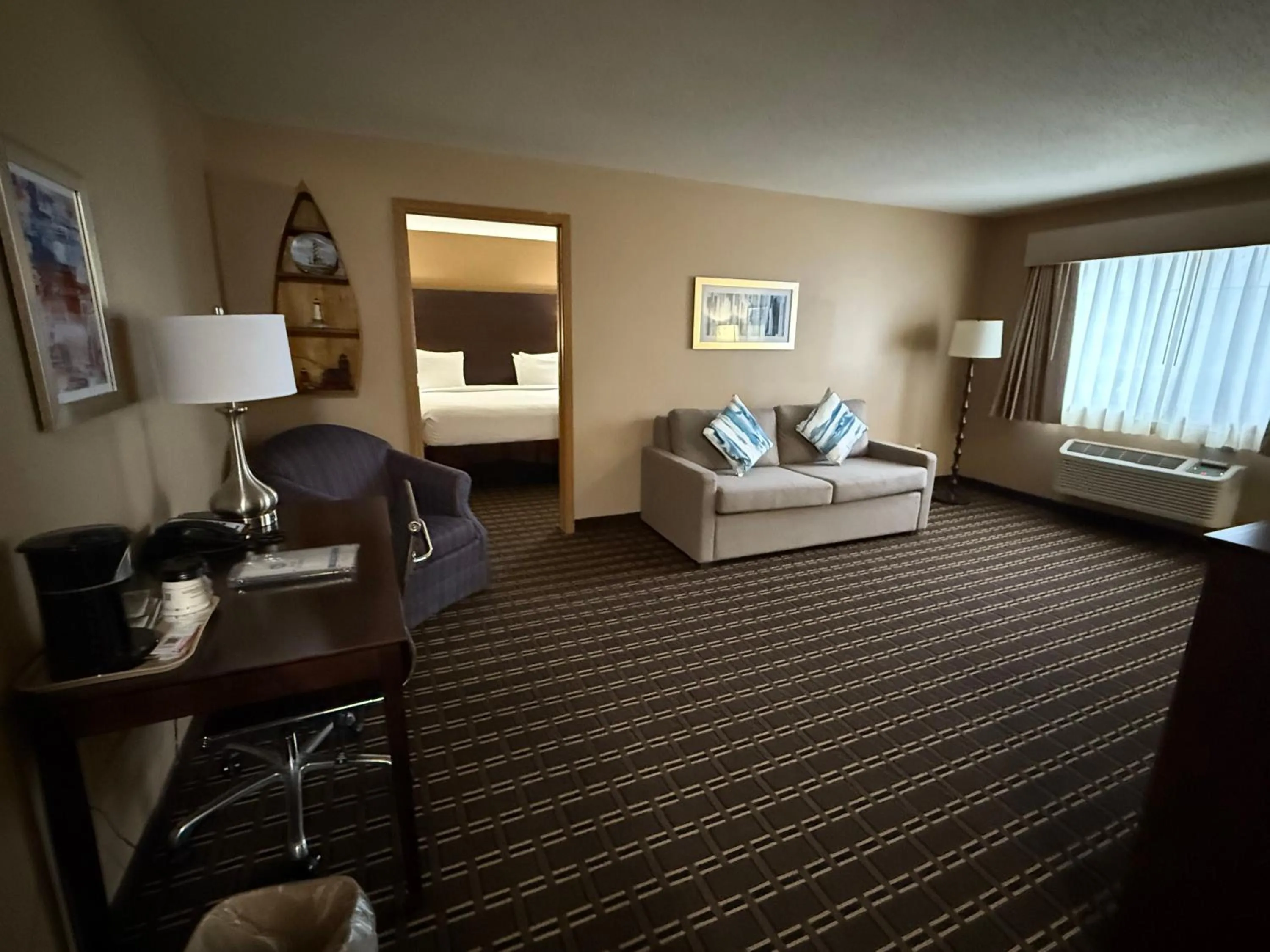 Bed in Best Western Dodgeville Inn & Suites