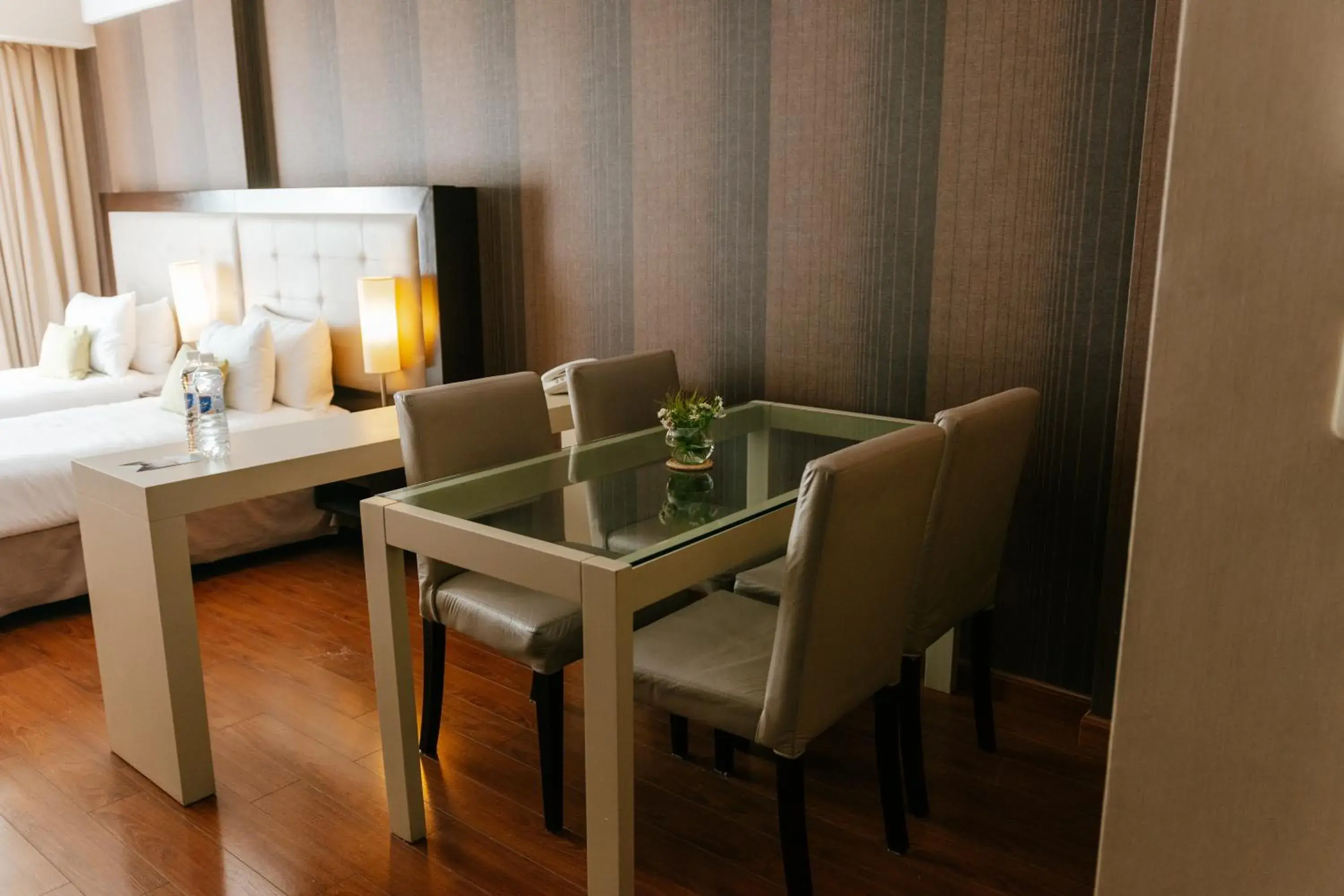 Area and facilities, Bed in BENS - Recoleta Park Area and facilities, Bed in BENS - Recoleta Park