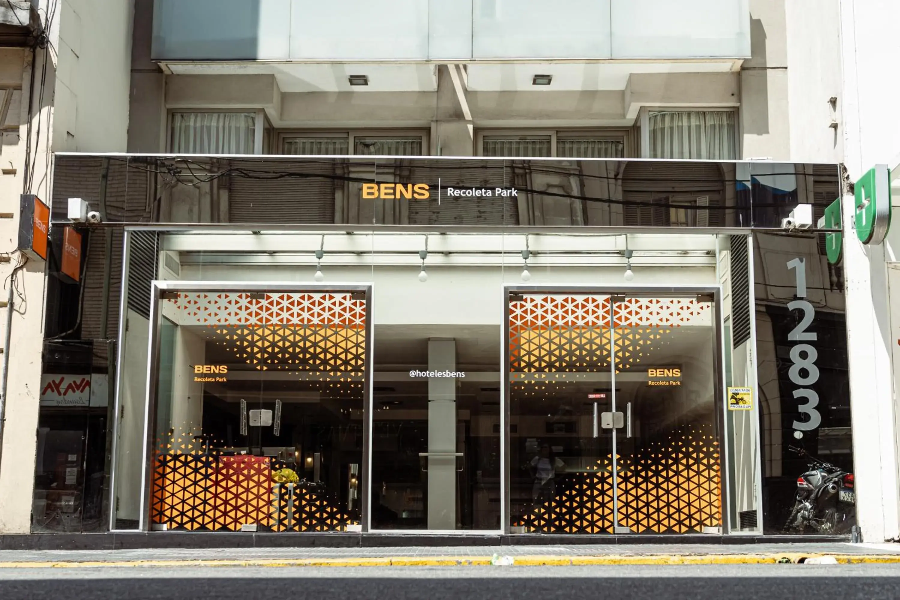 Facade/entrance in BENS - Recoleta Park Facade/entrance in BENS - Recoleta Park