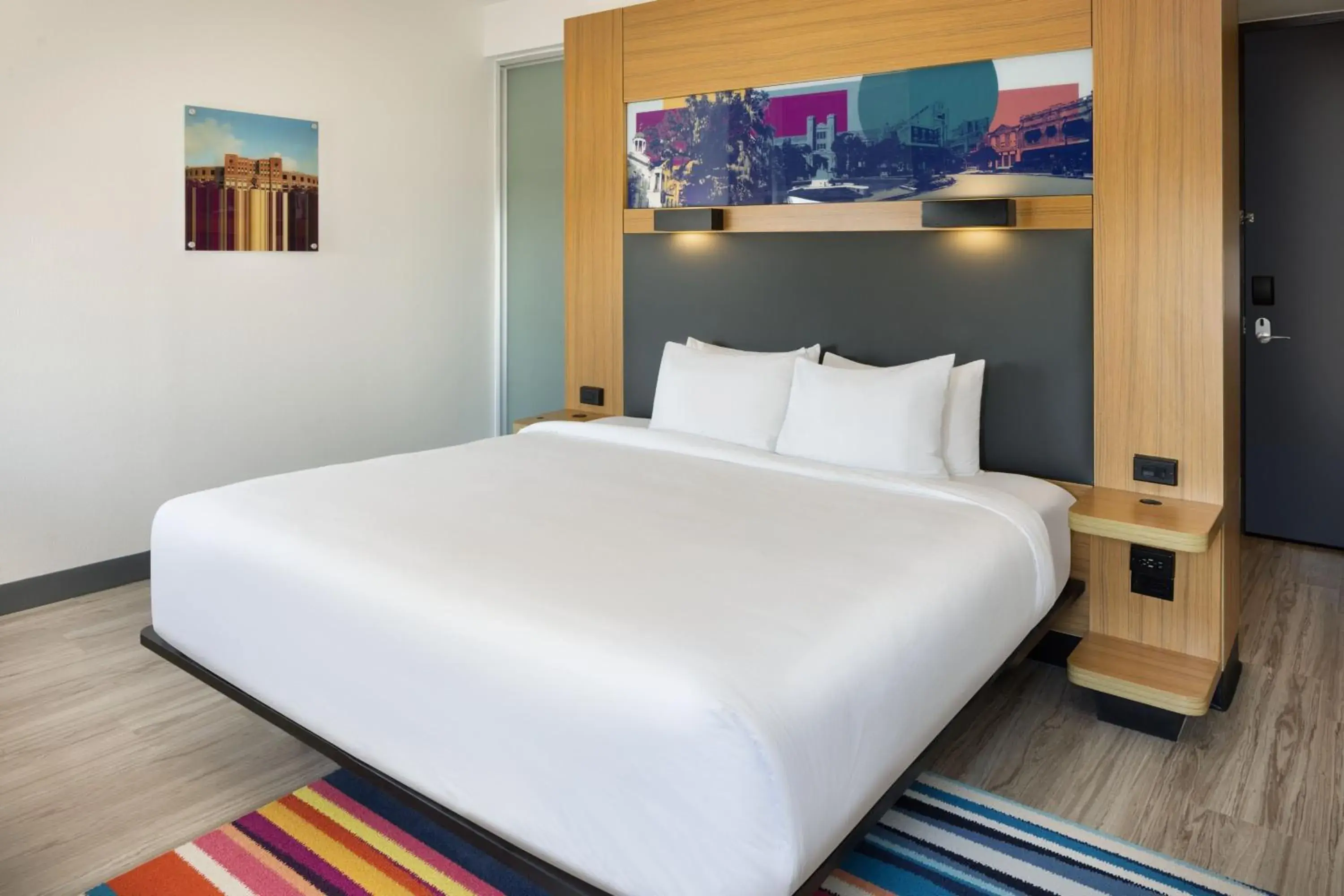 Larger Guest room, 1 King, City view in Aloft Tallahassee Downtown Larger Guest room, 1 King, City view in Aloft Tallahassee Downtown