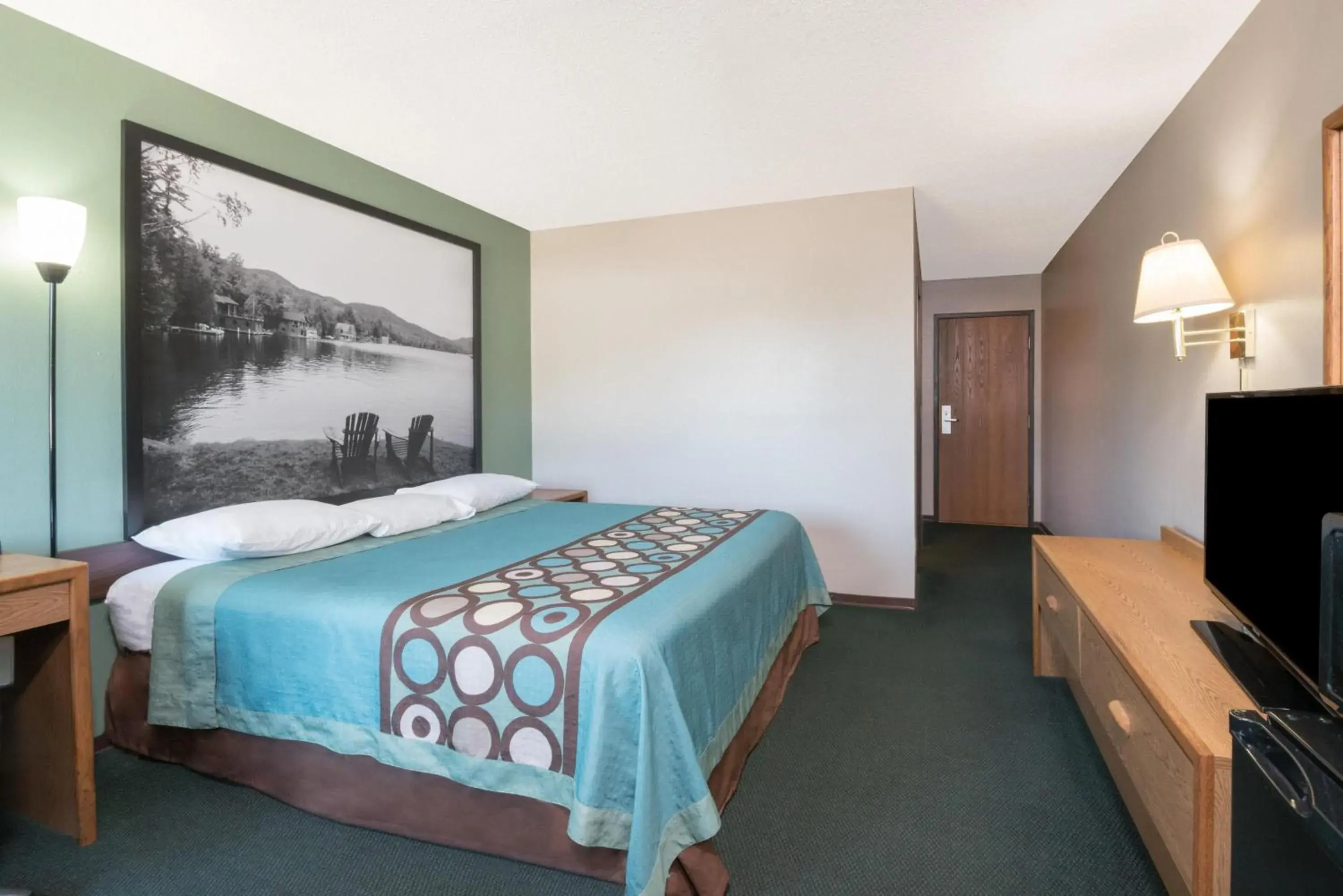 Bedroom, Bed in Super 8 by Wyndham Milbank SD Bedroom, Bed in Super 8 by Wyndham Milbank SD