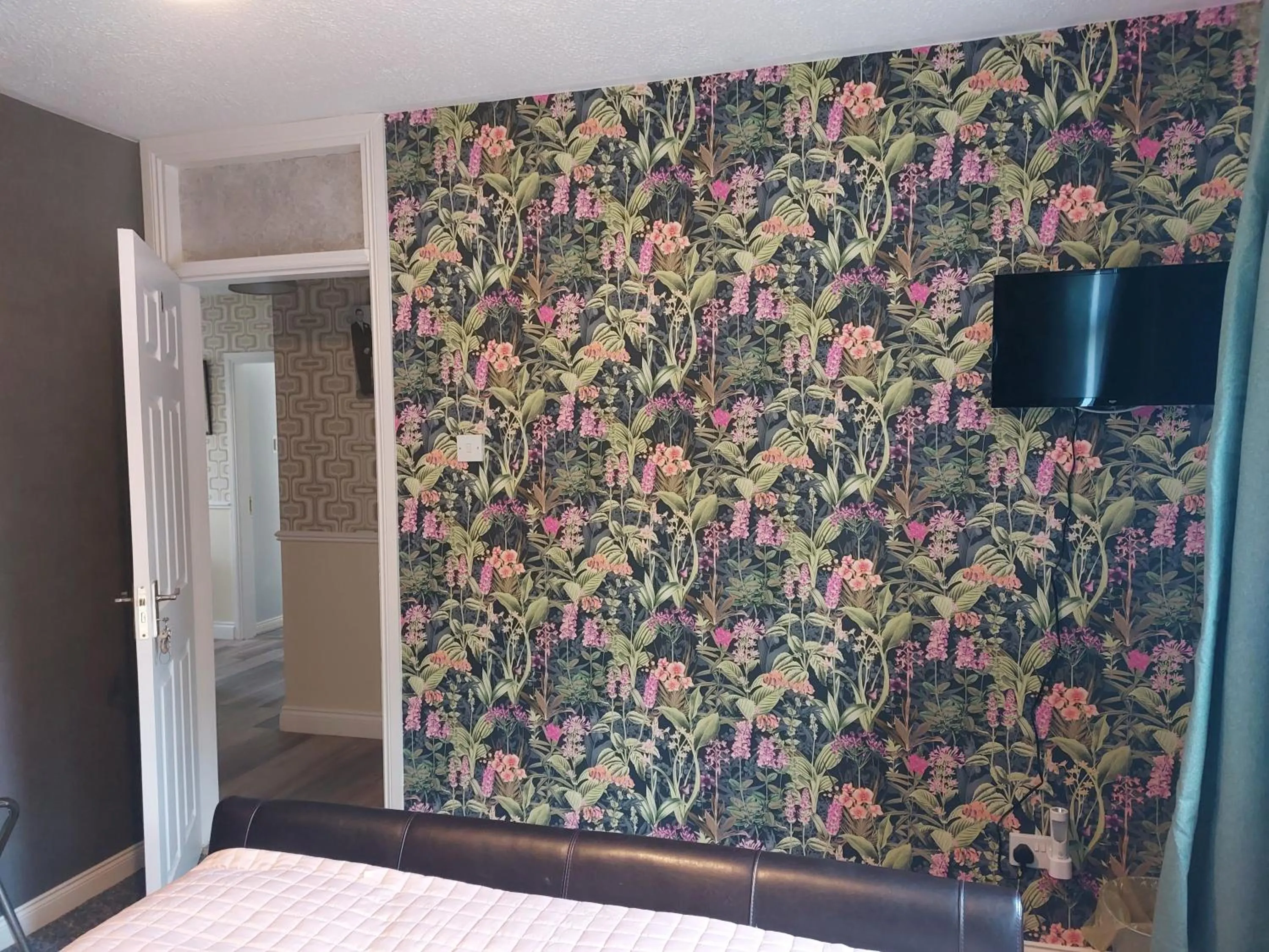 Photo of the whole room, Bed in Braeside B&B