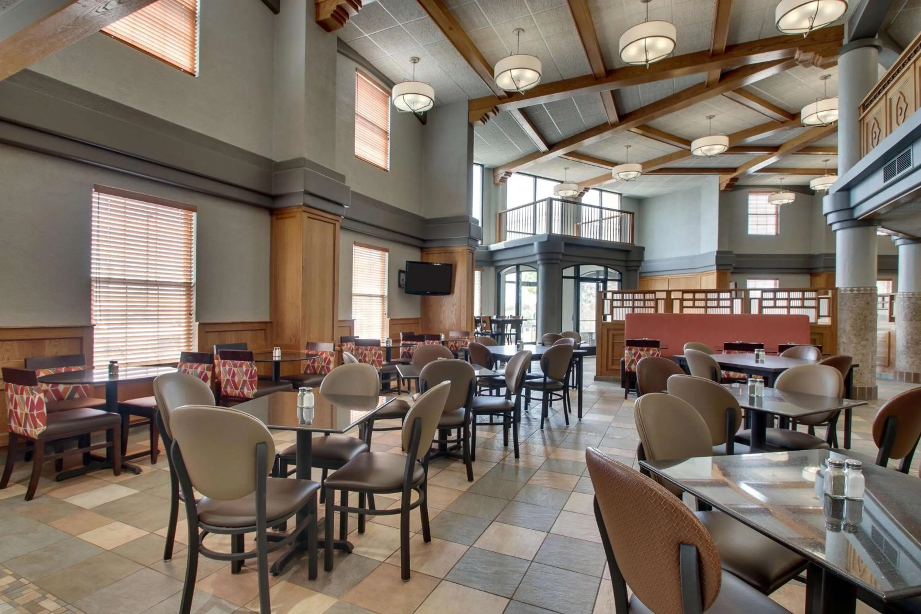 Restaurant/places to eat in Drury Inn & Suites Albuquerque North