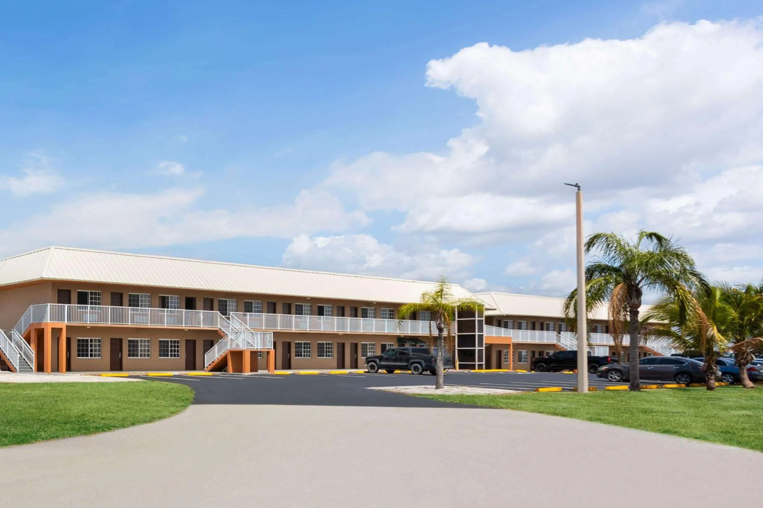 Property building in Travelodge Suites by Wyndham Lake Okeechobee