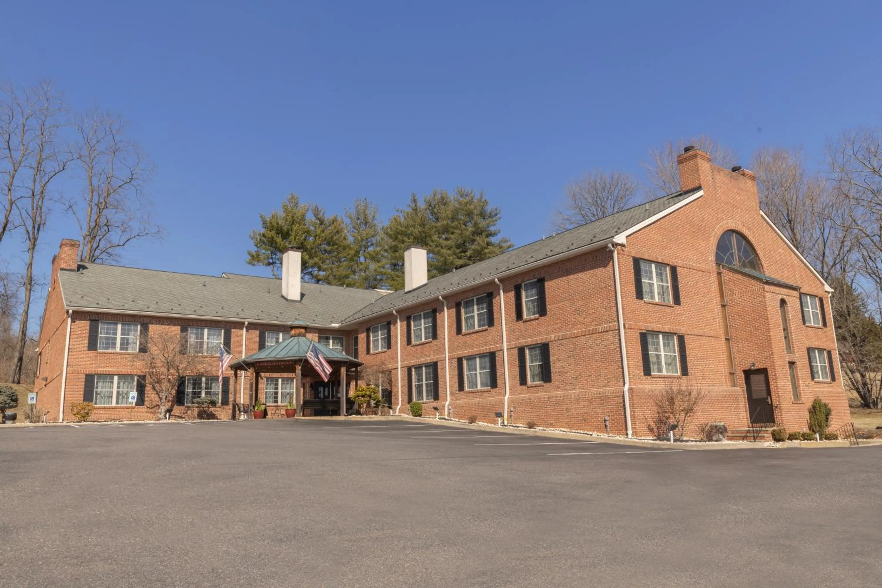 Property building in Brandywine River Hotel