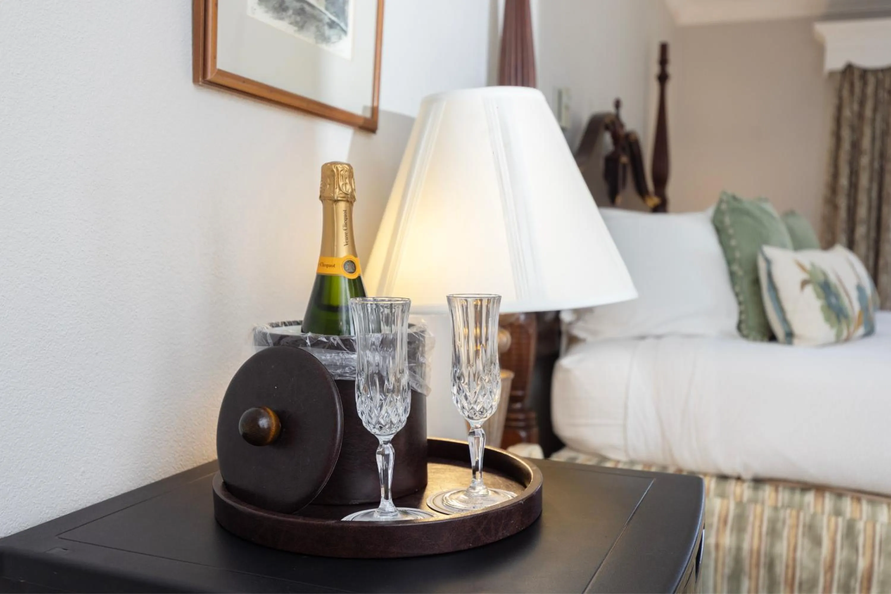 Bedroom, Bed in Brandywine River Hotel