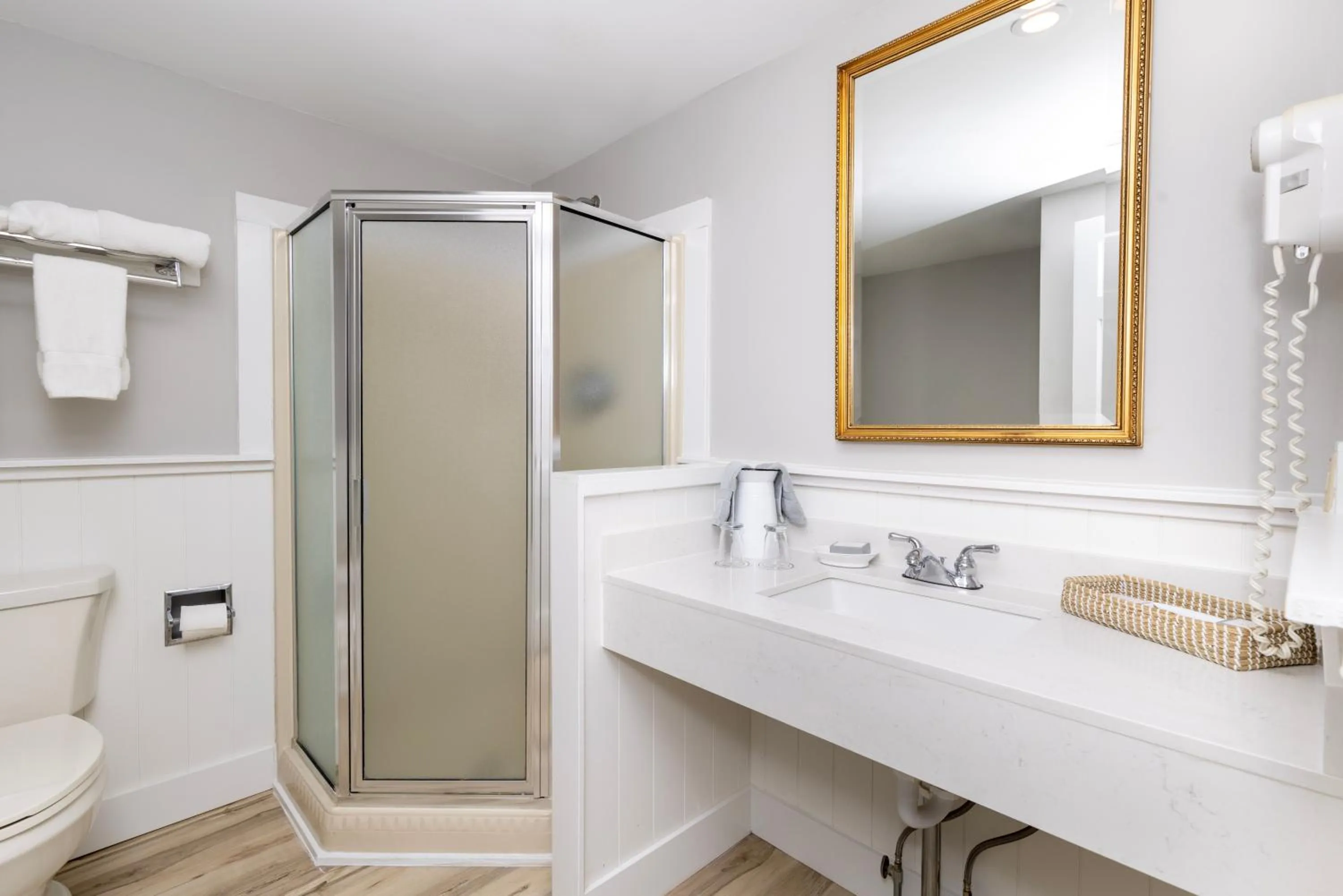 Shower in Brandywine River Hotel