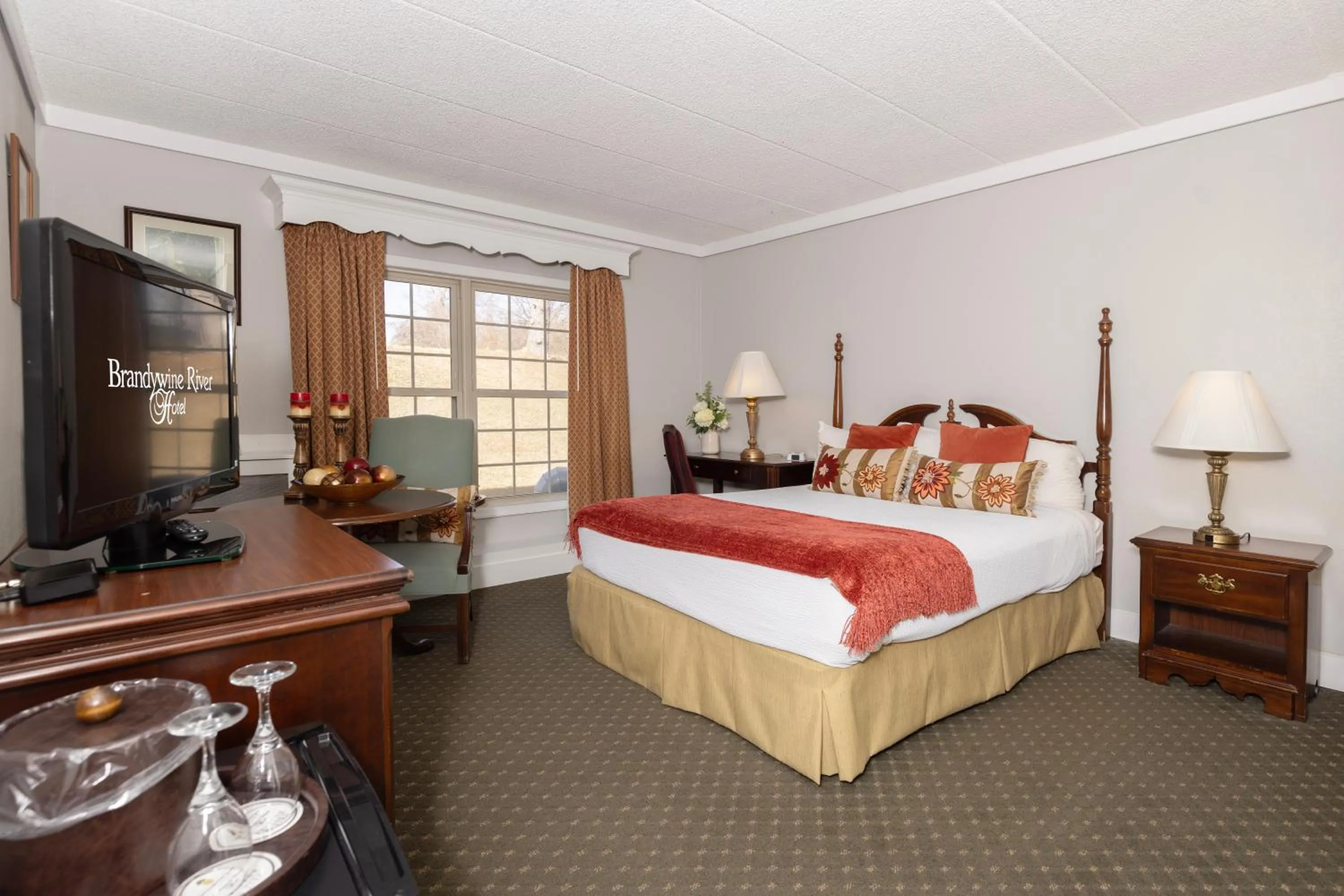 Bed in Brandywine River Hotel