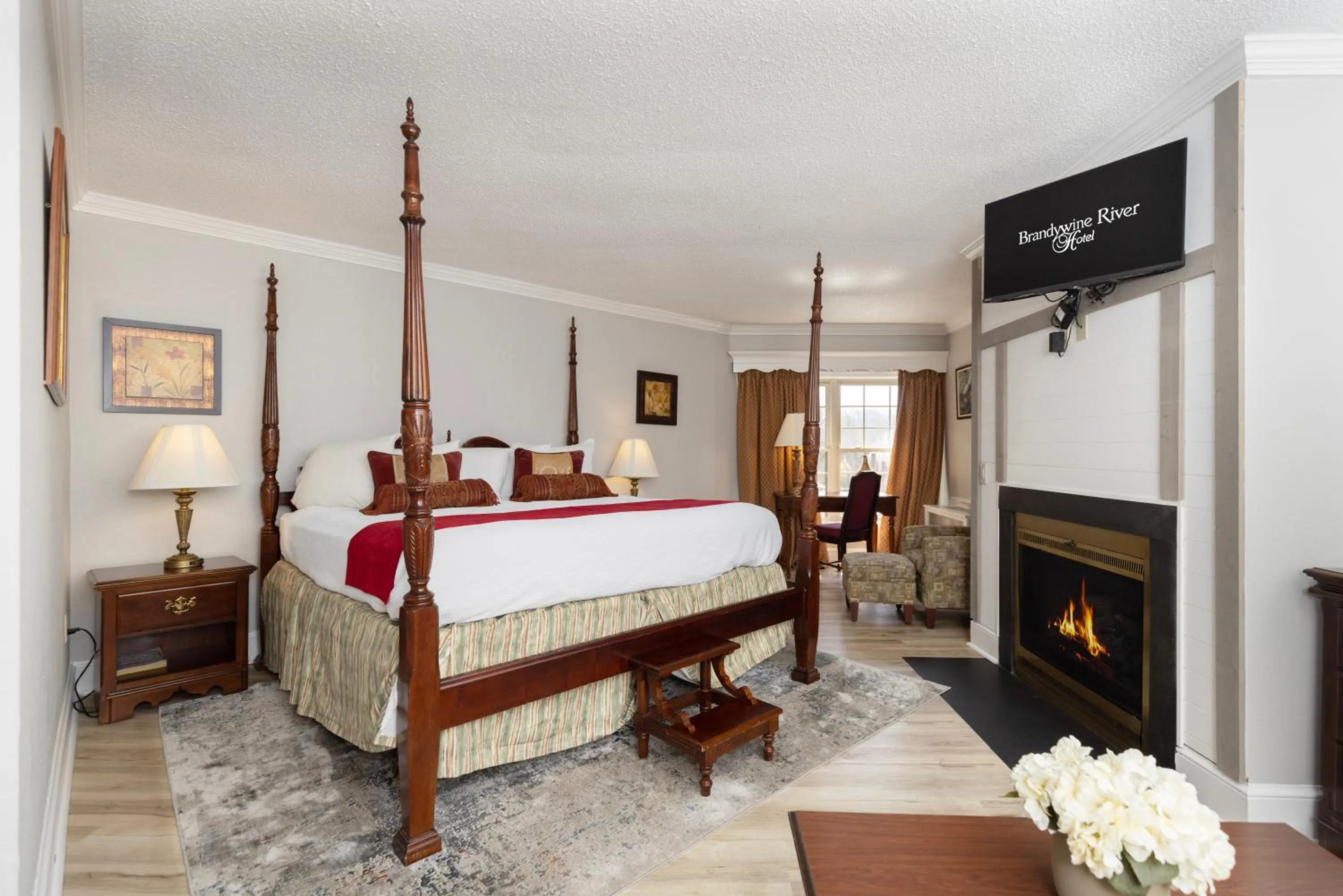 TV and multimedia, Bed in Brandywine River Hotel