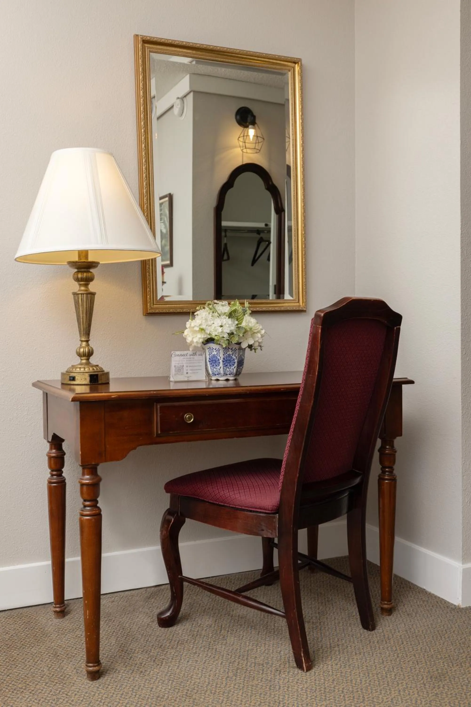 Seating area in Brandywine River Hotel