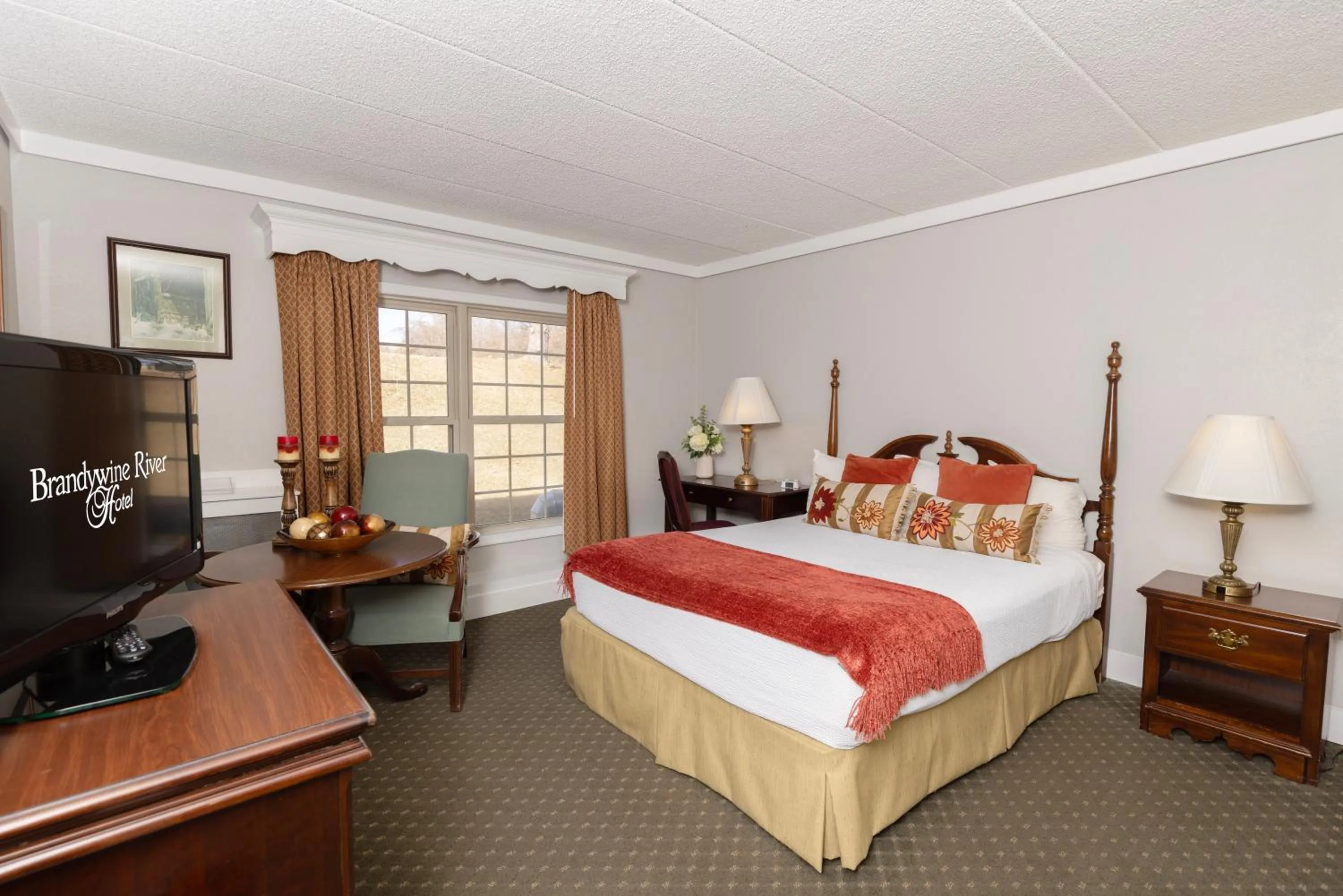 Bed in Brandywine River Hotel