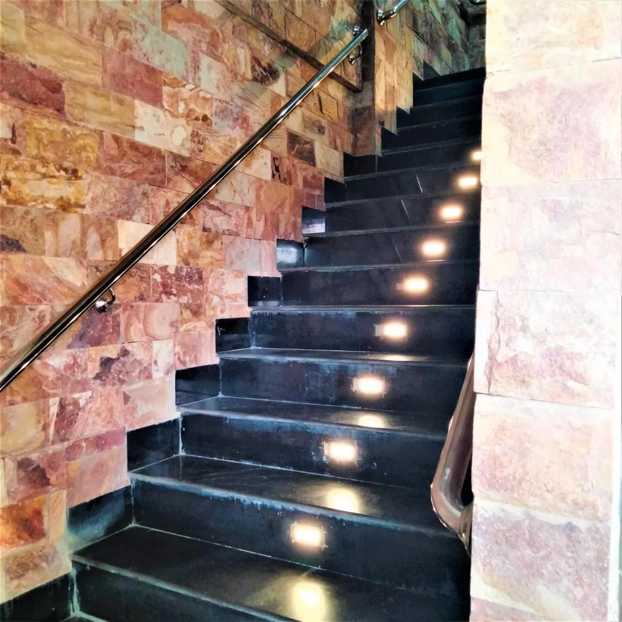 Facade/entrance in Hotel Vista Inn DHA