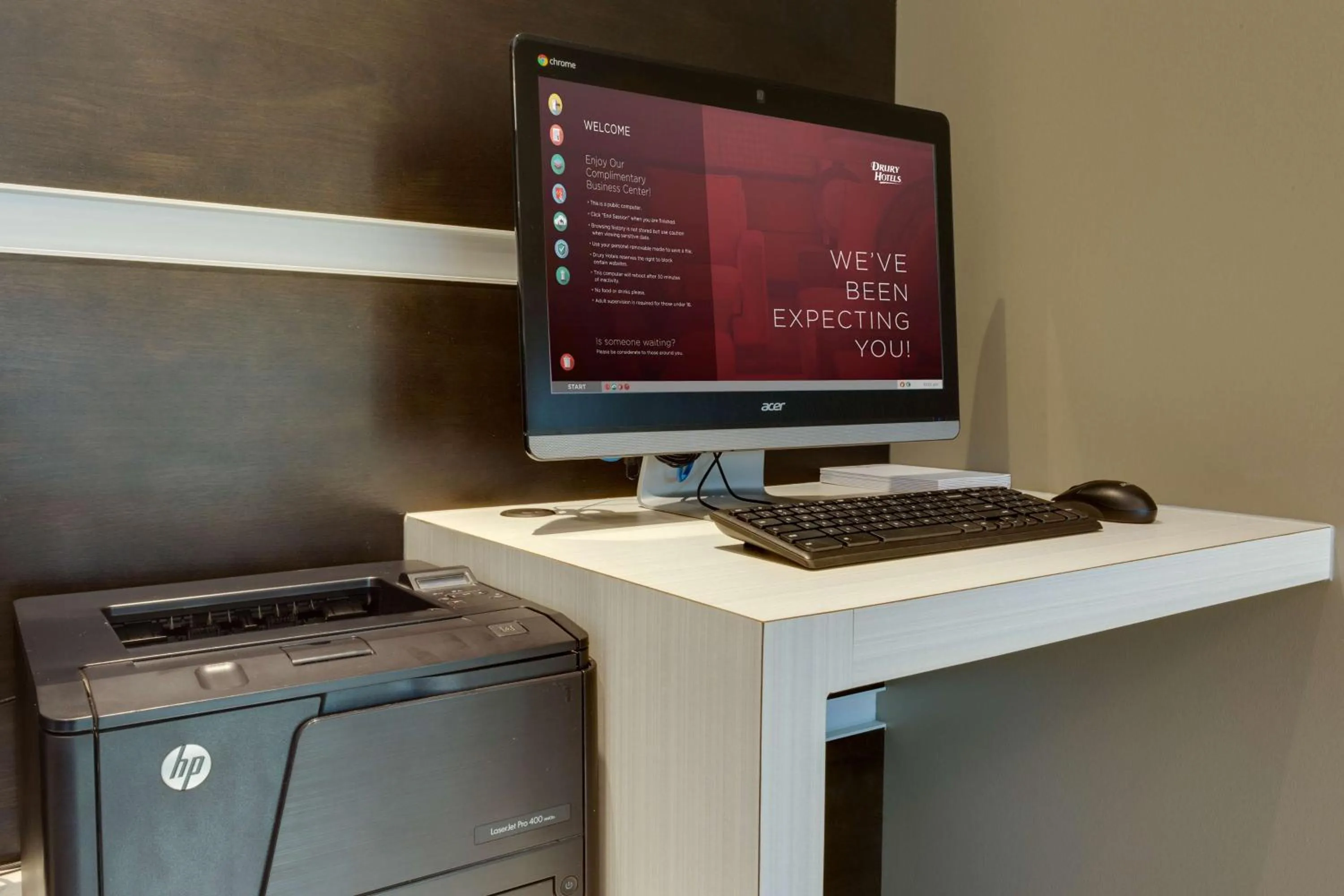 Business facilities in Drury Inn & Suites Overland Park