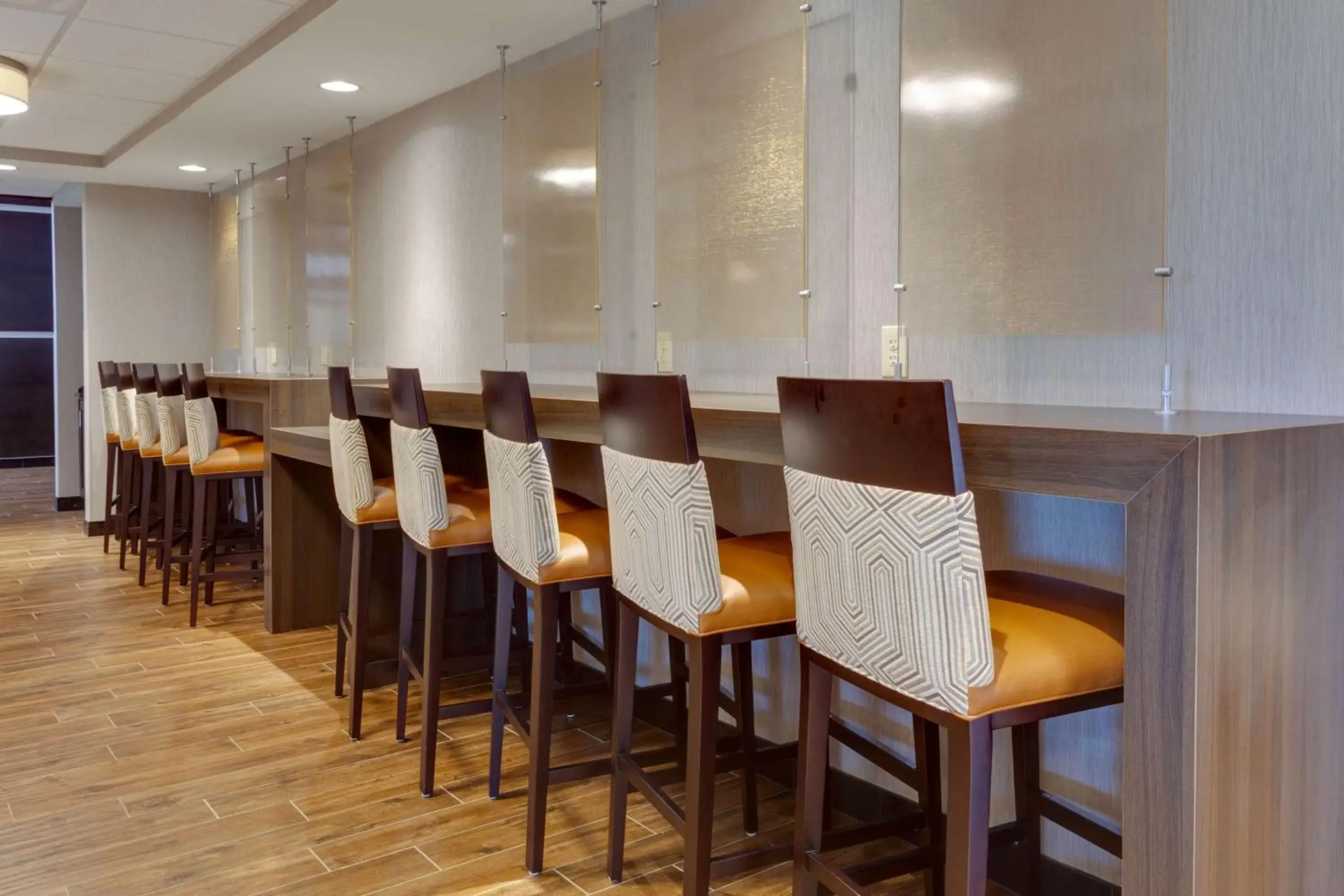 Restaurant/places to eat in Drury Inn & Suites Overland Park Restaurant/places to eat in Drury Inn & Suites Overland Park