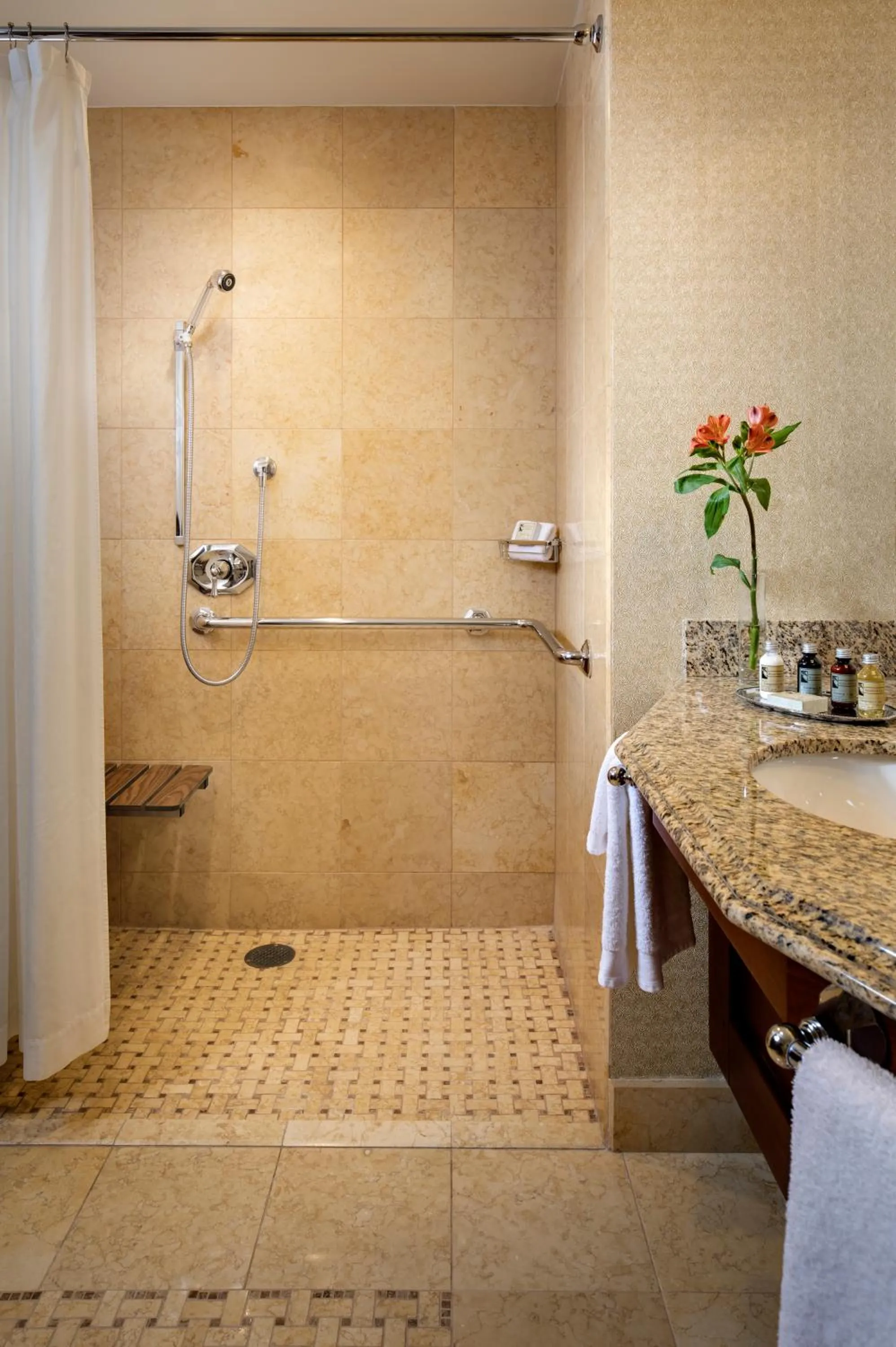Bathroom in The Lodge at Torrey Pines