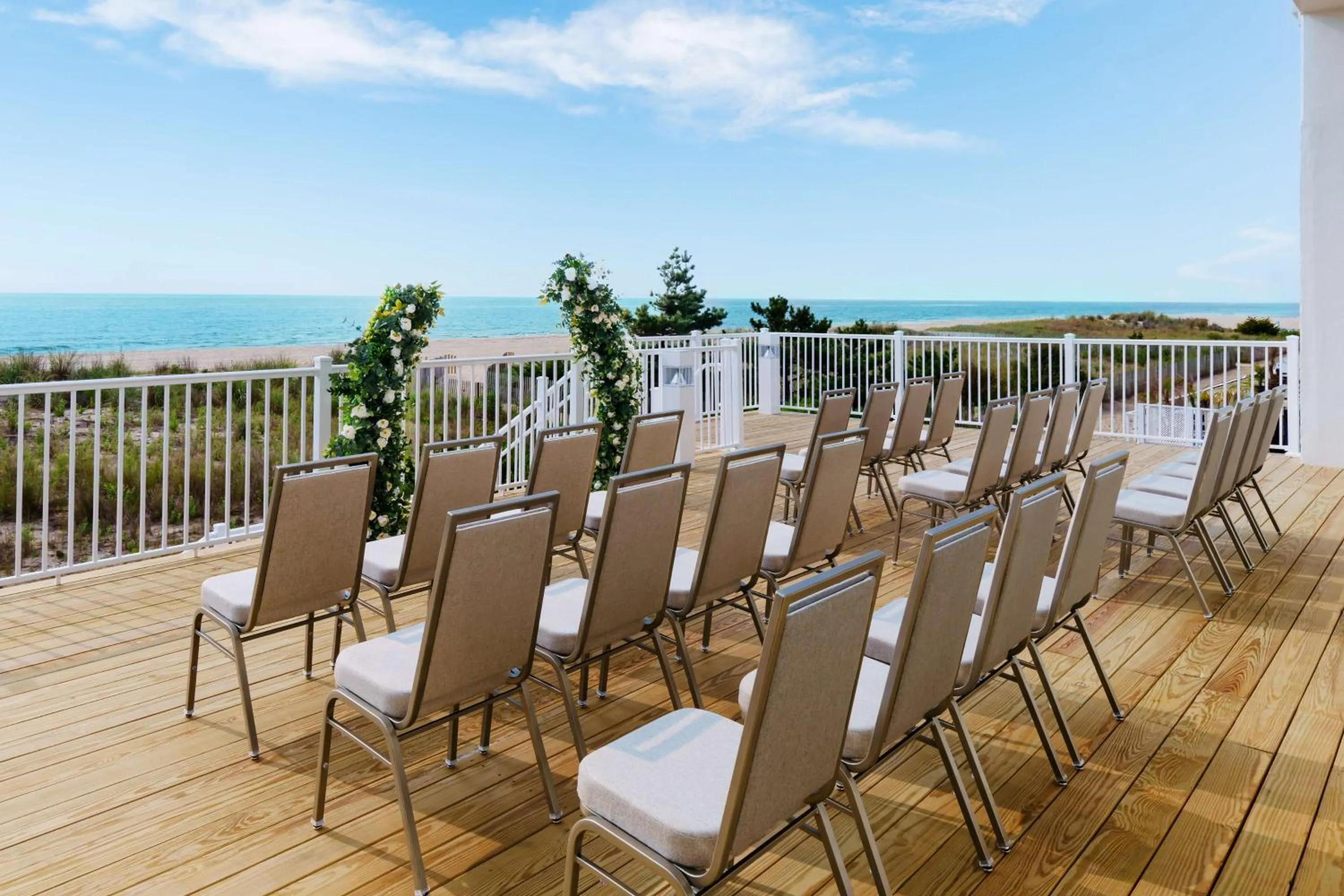 Patio in Hilton Garden Inn Ocean City Oceanfront