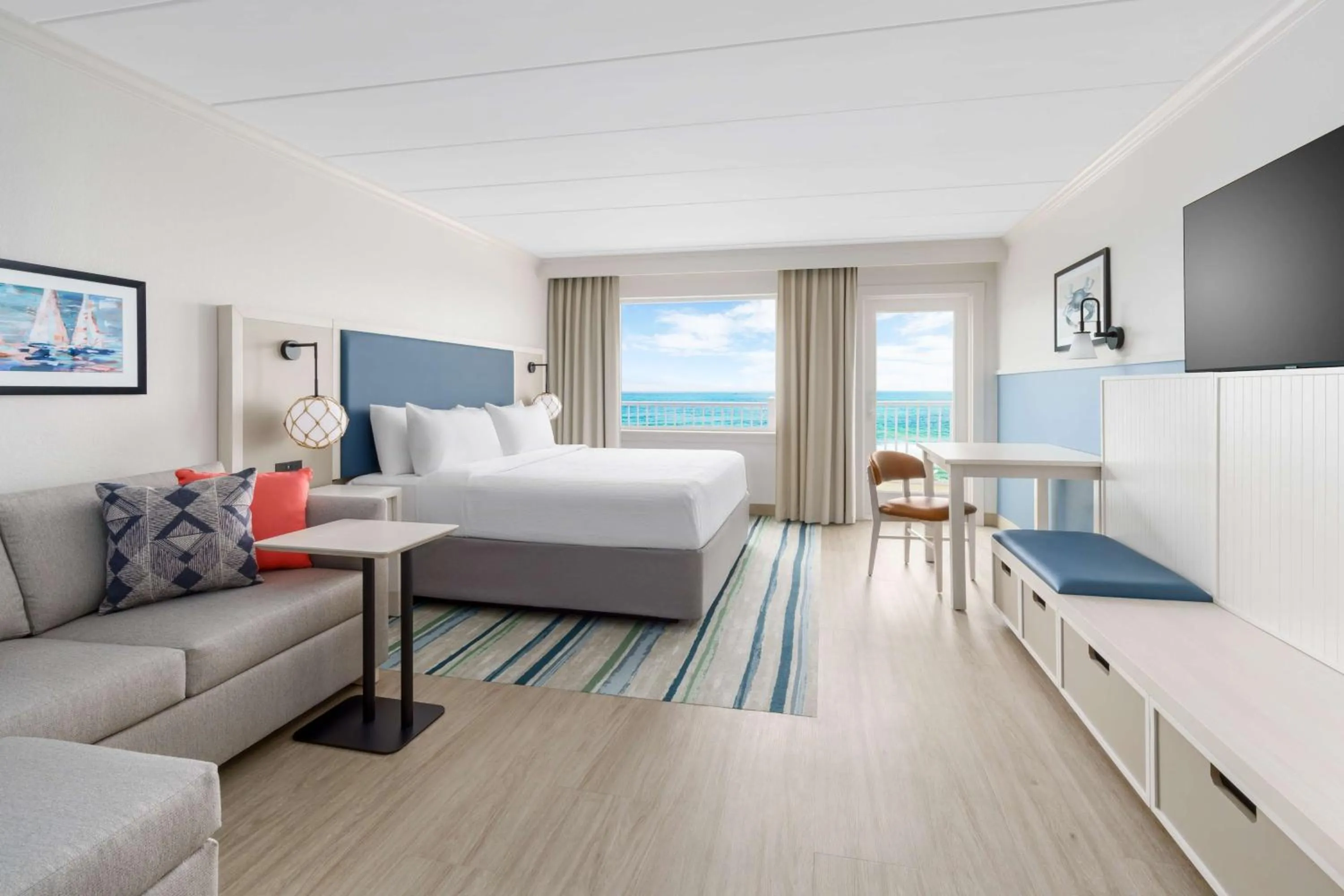 Bed in Hilton Garden Inn Ocean City Oceanfront